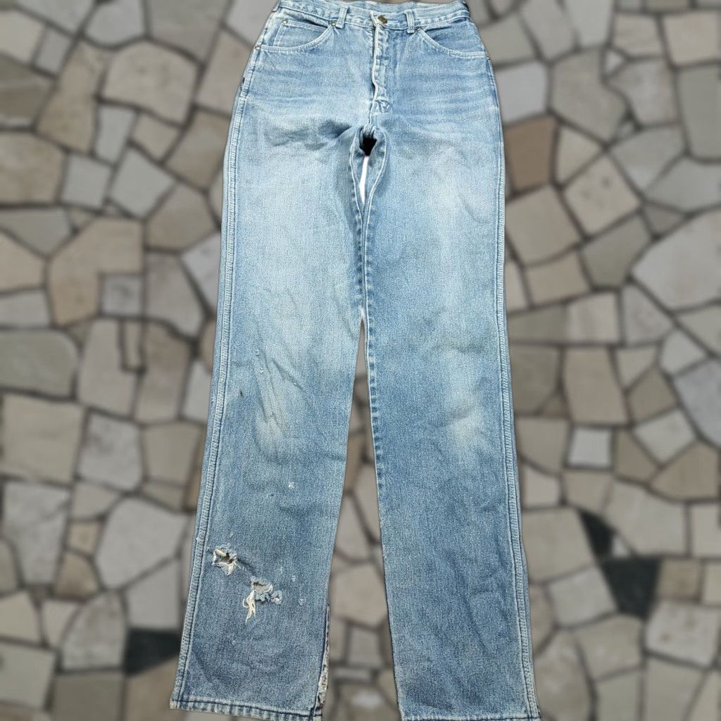 Vintage VINTAGE Vienna Jeans Distressed 90s Retro High Rise 24x32 Womens Blue 5-Pocket Denim Size 42" / US 20 - 1 Thumbnail