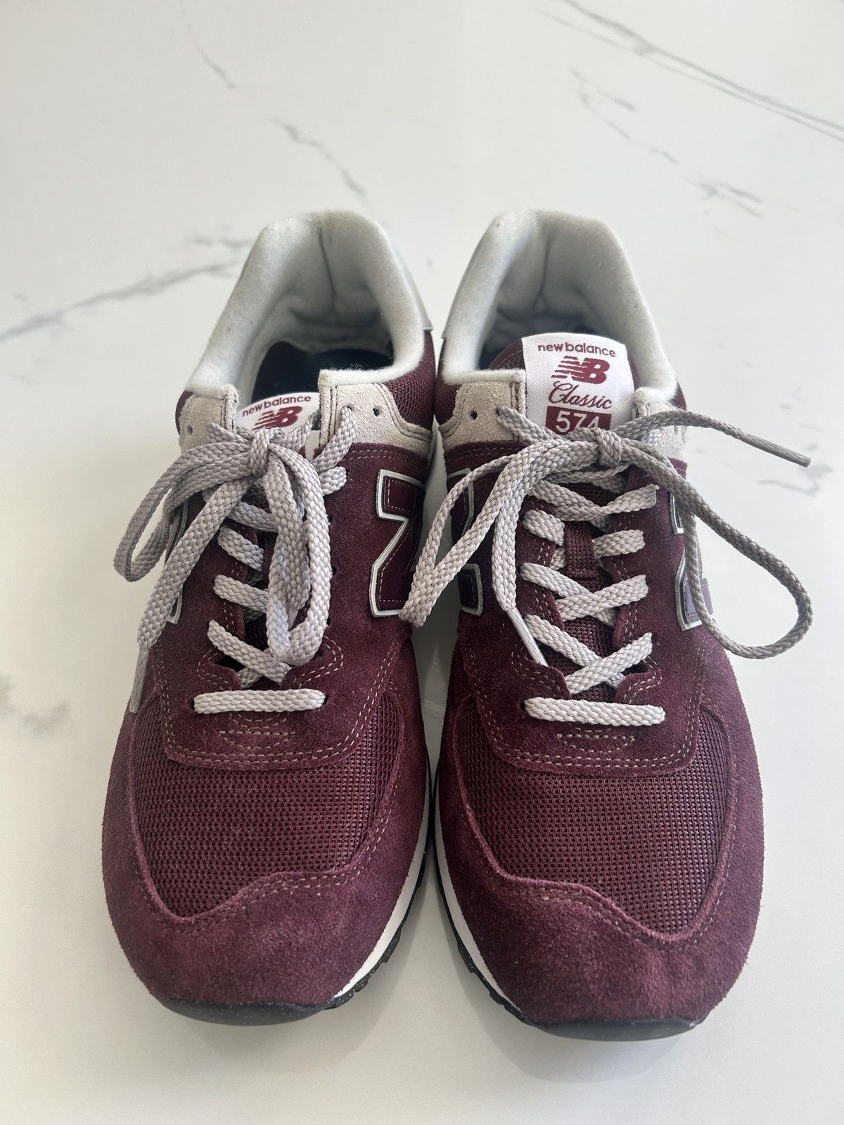 New Balance New Balance 574 Core Burgundy White Size US 10 / EU 43 - 2 Thumbnail