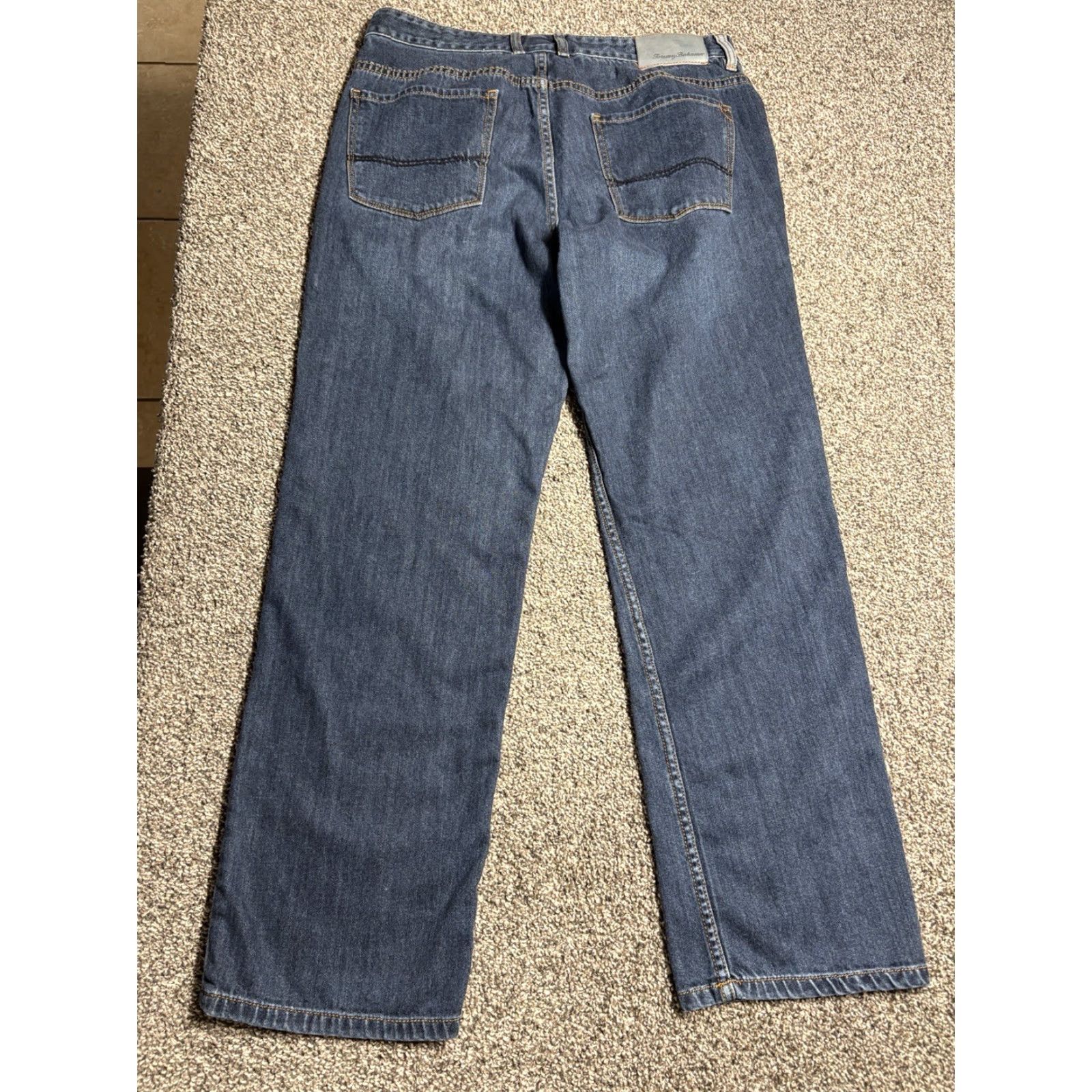 Tommy Bahama VINTAGE? No. Size US 35 - 5 Thumbnail