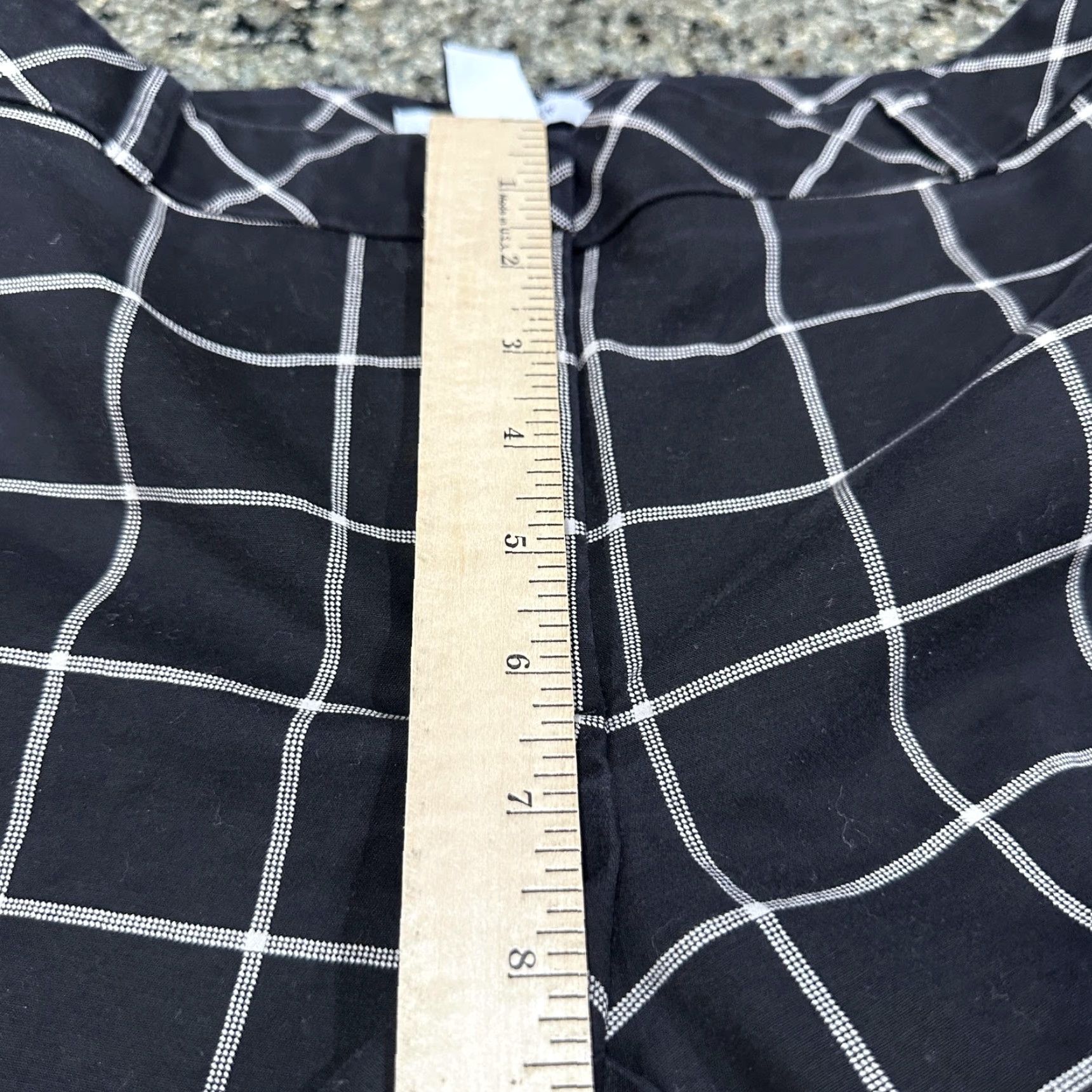 White House Black Market White House Black Market Pants Women 8 Black Cream Slim Ankle Windowpane Plaid Check Size 30" / US 8 / IT 44 - 7 Thumbnail