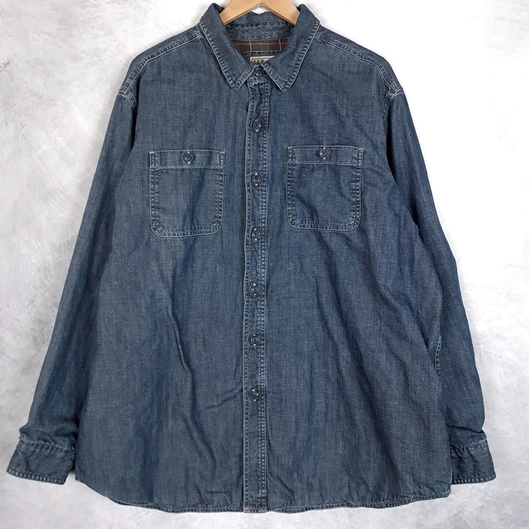 Vintage VINTAGE LL Bean Shirt Jacket Mens XL Blue Denim Plaid Lined Button Front Hurrican Shirt Size US XL / EU 56 / 4 - 4 Thumbnail