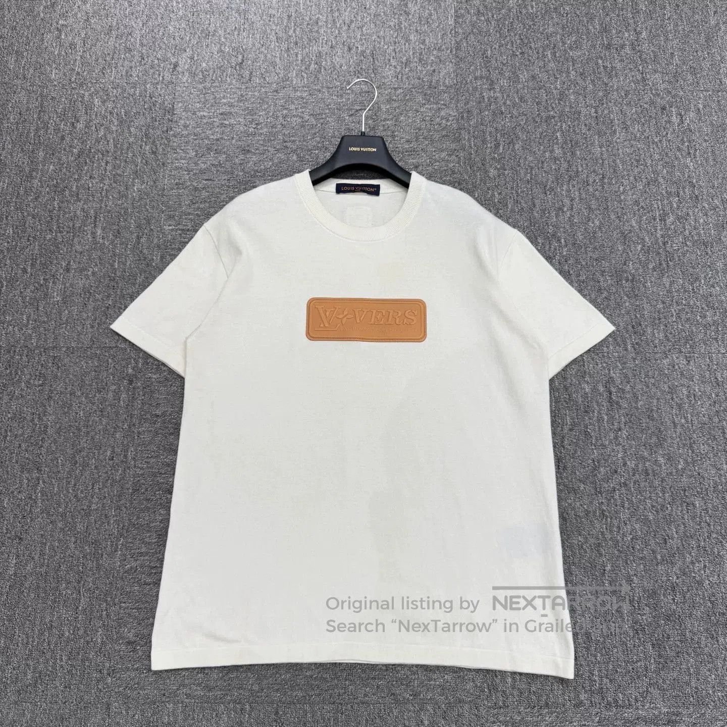 Louis Vuitton Louis Vuitton LV Leather Label Knit T-Shirt. Size US L / EU 52-54 / 3 - 1 Thumbnail