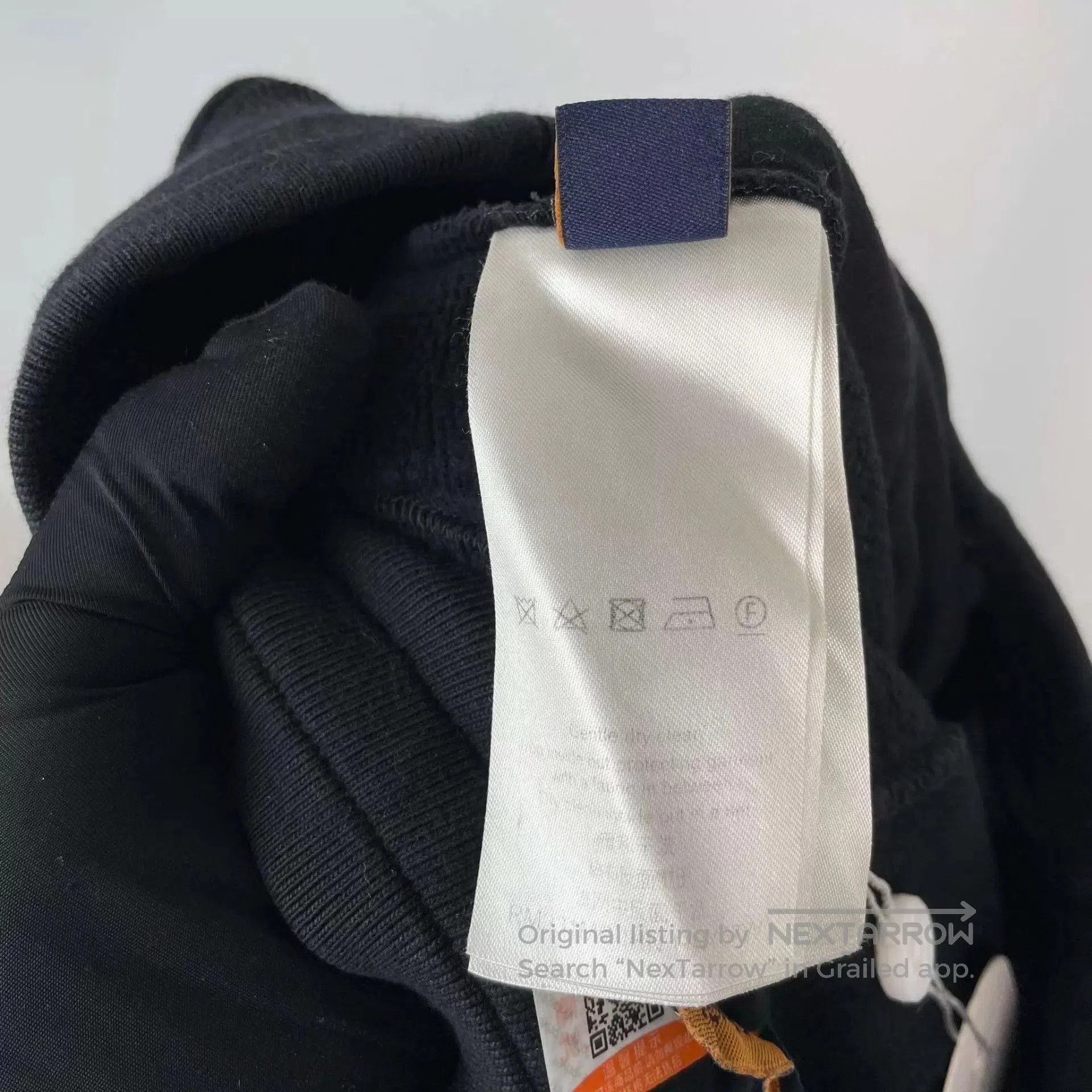 Louis Vuitton Black Jogger Sweatpants with Logo. Size US 32 / EU 48 - 8 Thumbnail