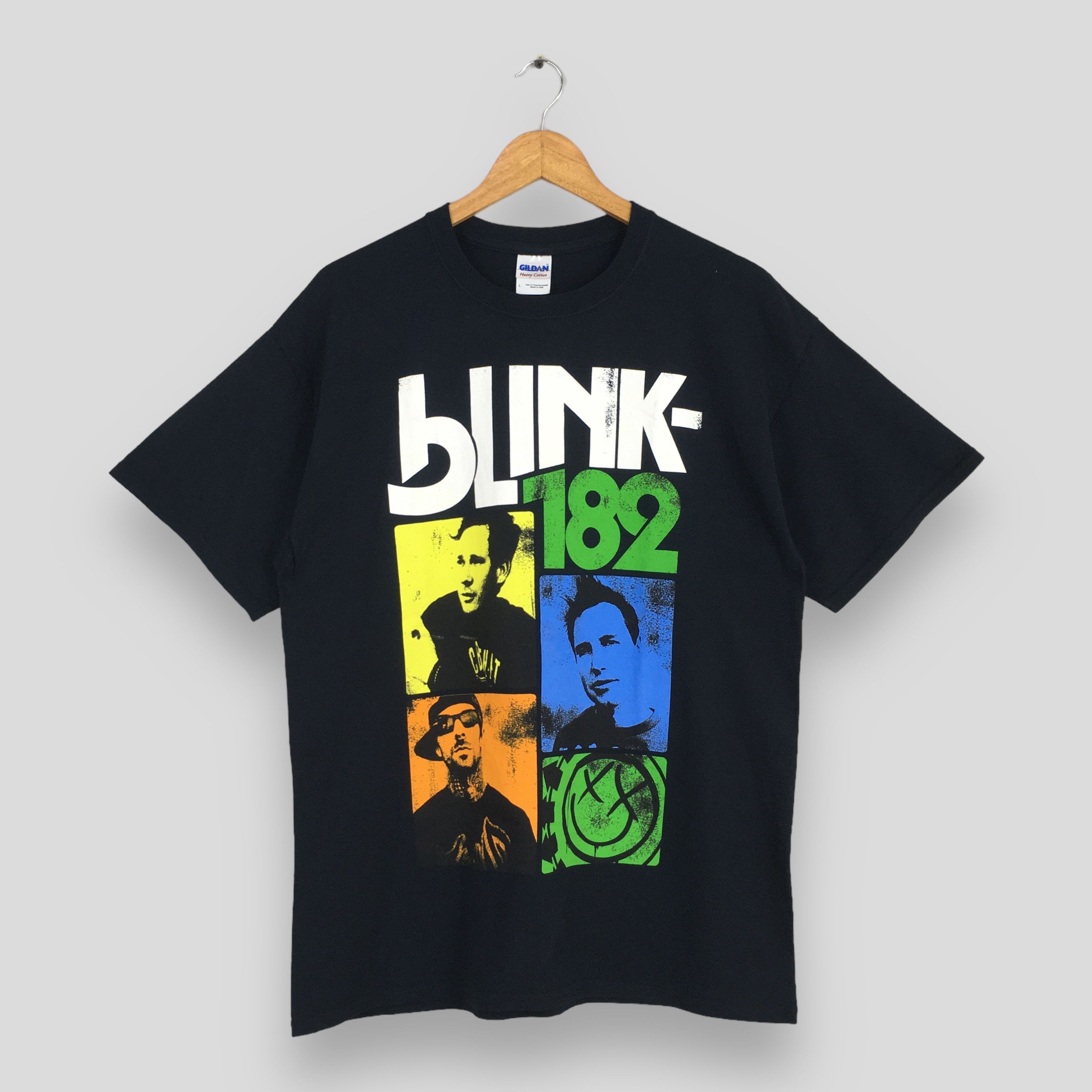 Band Tees Vintage Y2K Blink 182 Tour 2011 T shirt Large Size US L / EU 52-54 / 3 - 1 Thumbnail