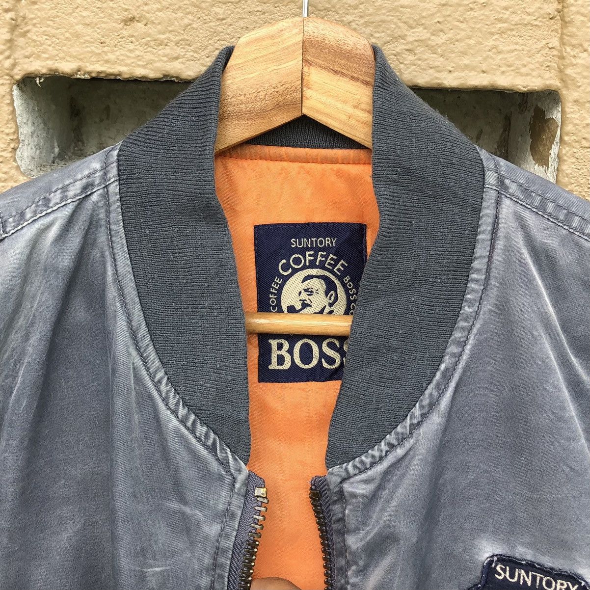 Vintage Vintage Boss Coffee Sun Faded Ma-1 Bomber Jacket Size US L / EU 52-54 / 3 - 16 Thumbnail
