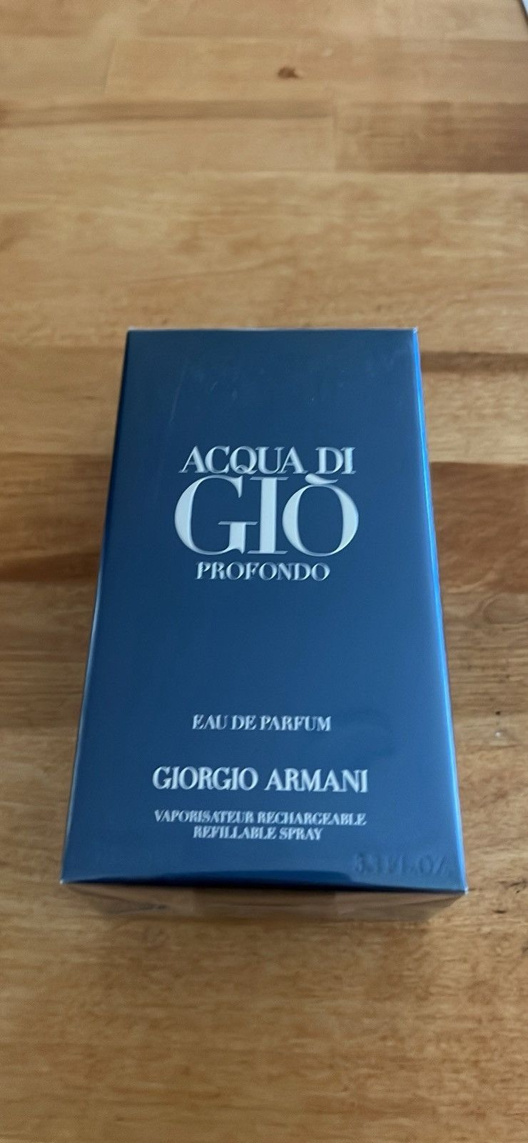 Giorgio Armani ACQUA DI GIO PROFONDO Size ONE SIZE - 2 Thumbnail