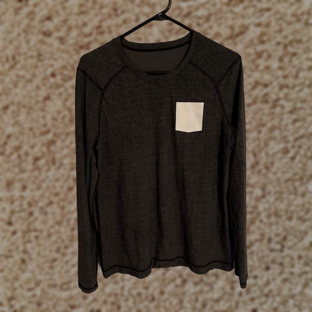Lululemon Lululemon Gray White V-Neck Pocket L/S Performance Yoga Shirt Men's M Size US M / EU 48-50 / 2 - 1 Thumbnail