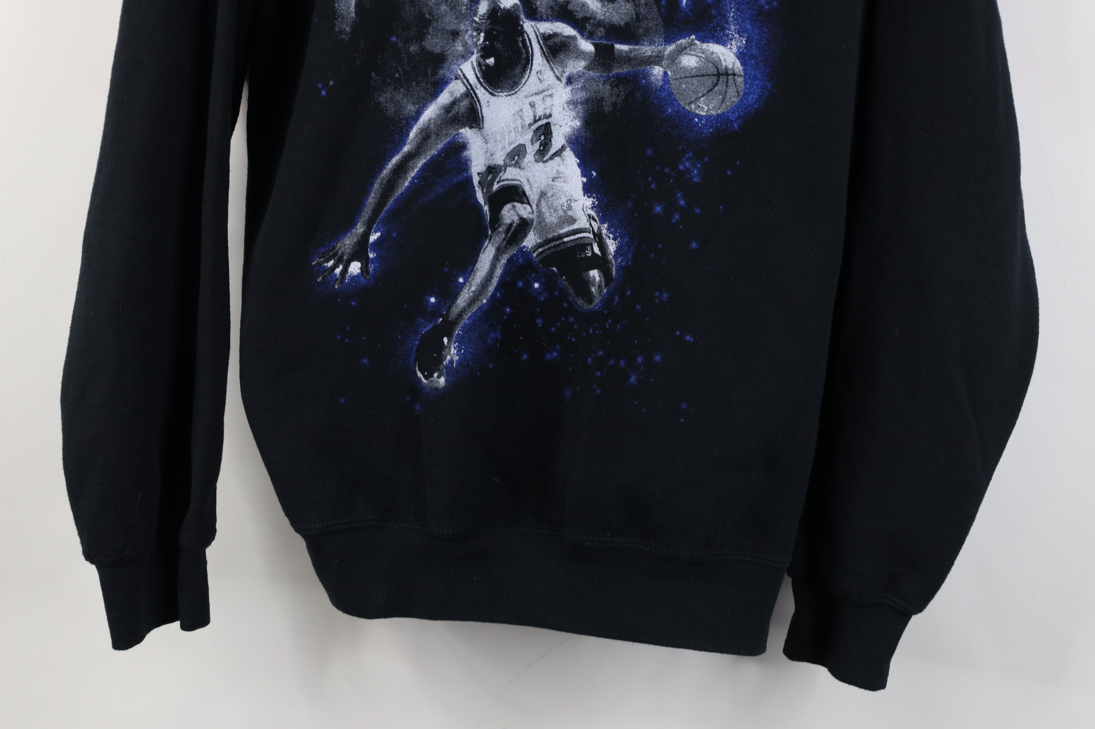 Vintage Vintage Michael Jordan Basketball Space Moon Sweatshirt Size US M / EU 48-50 / 2 - 3 Thumbnail