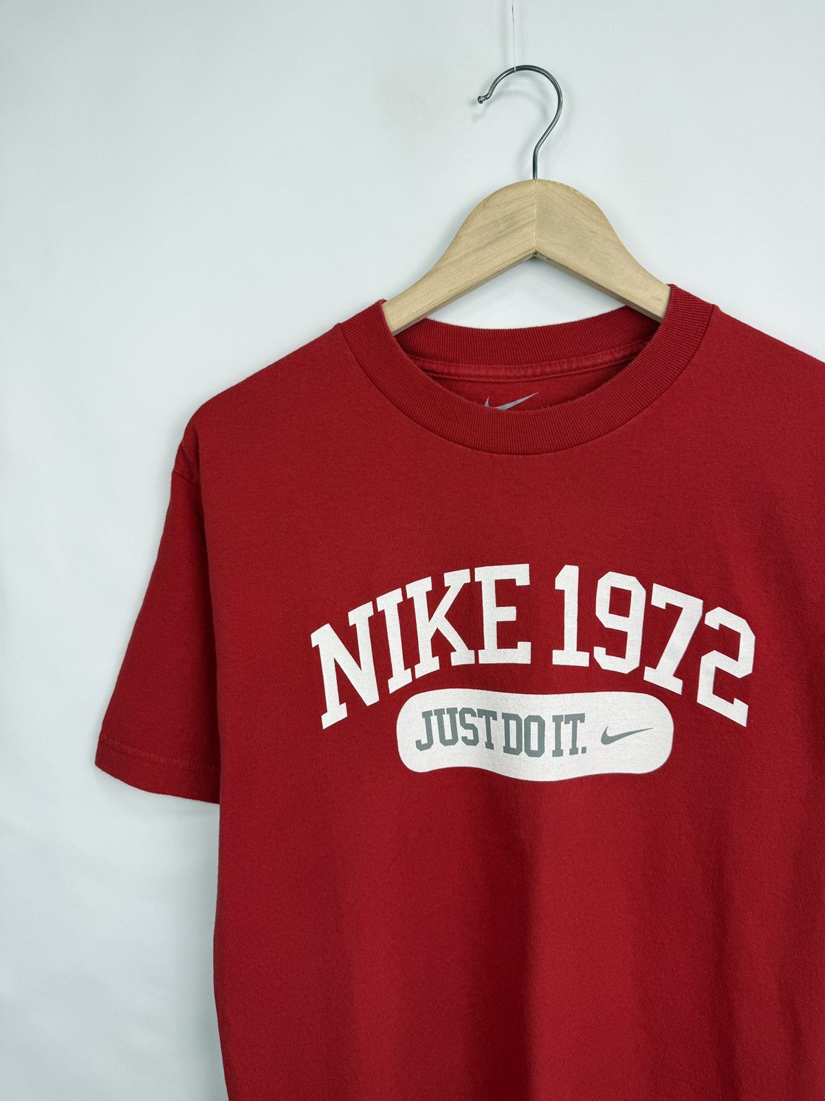 Nike 🇺🇸 Vintage Y2K Nike 1972 Just Do It T-Shirt Rare Retro Size US M / EU 48-50 / 2 - 3 Thumbnail