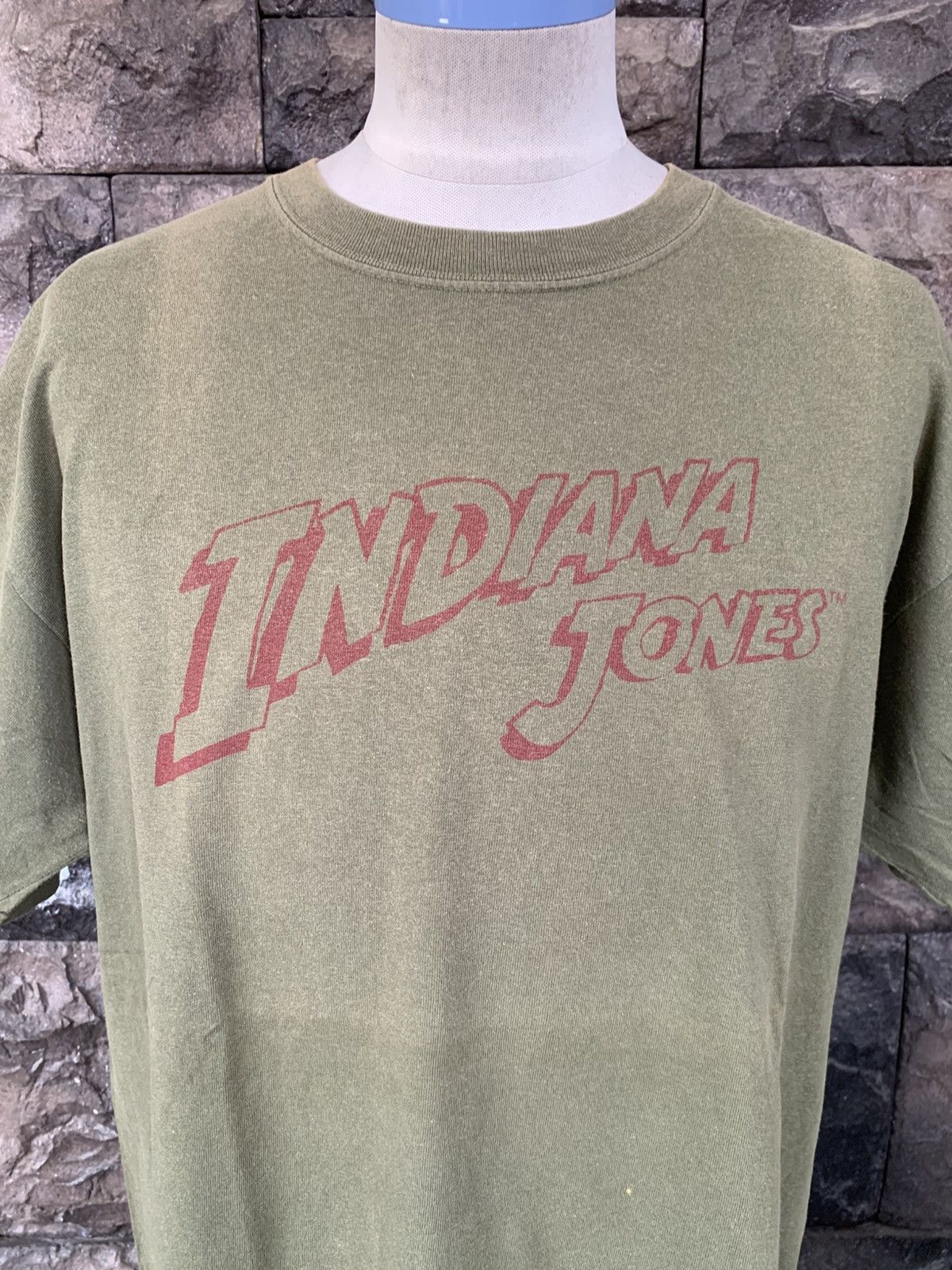 Vintage Vintage 2001 Indiana Jones Action Movie T shirt Size US L / EU 52-54 / 3 - 2 Thumbnail