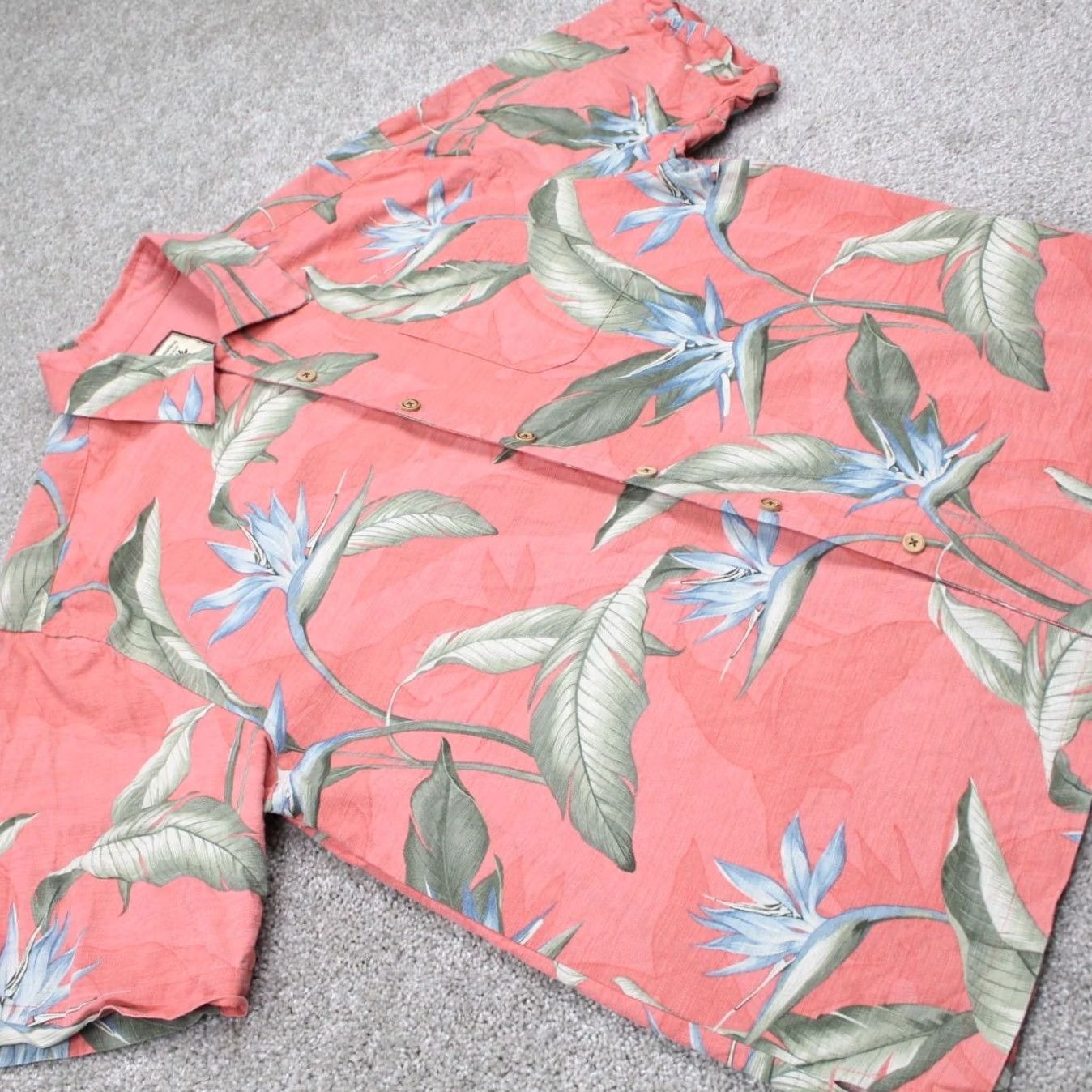 Vintage Jamaica Jaxx Camp Shirt Mens Medium Pink Floral Silk Button-Up Short Sleeve Collar Vintage? No. Size US M / EU 48-50 / 2 - 6 Thumbnail