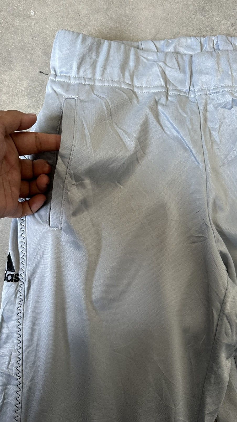 Adidas VINTAGE ADIDAS TRACK PANT Size US 32 / EU 48 - 9 Thumbnail