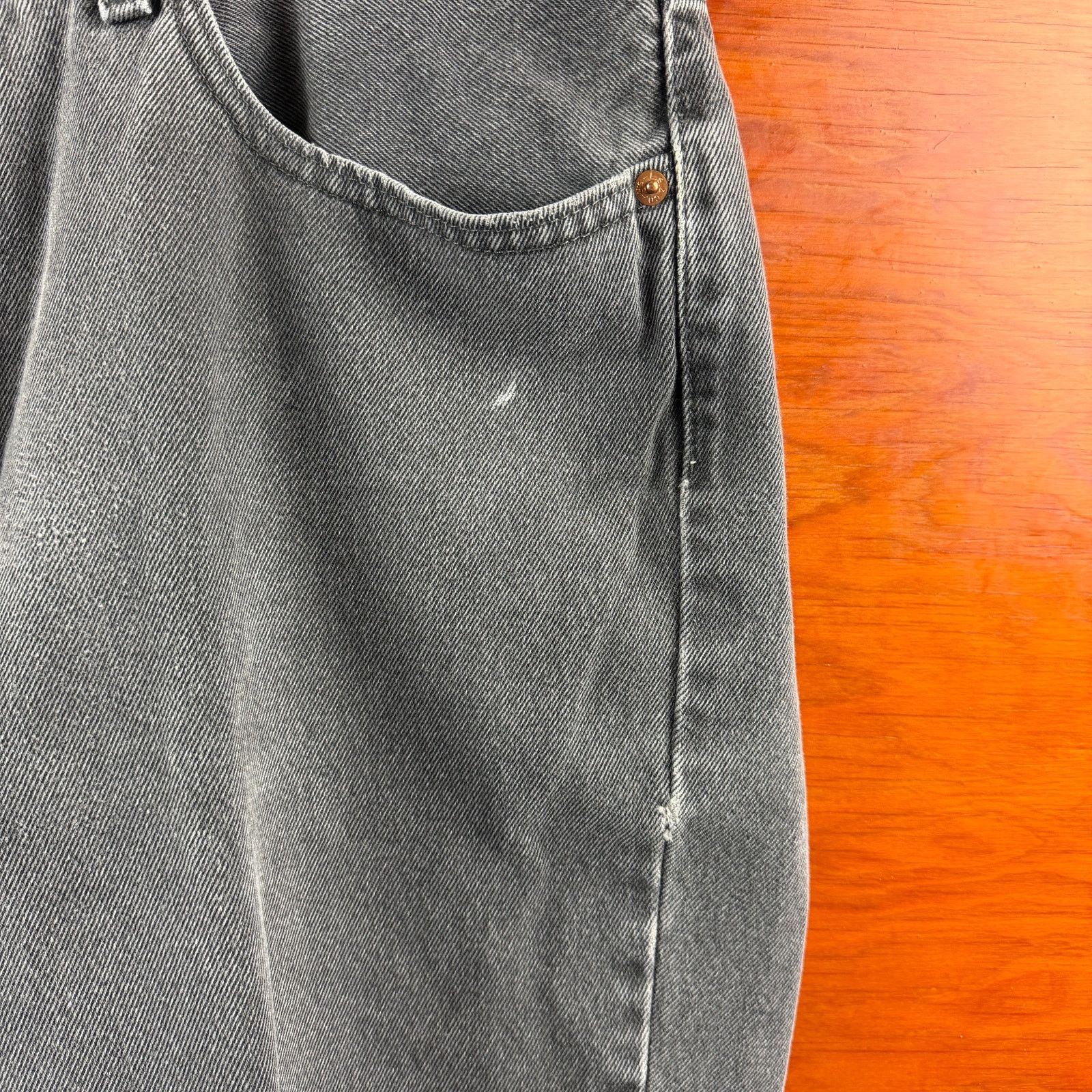 Levi's Levi's 550 Black Denim Jeans 38x28 Size US 38 / EU 54 - 4 Thumbnail