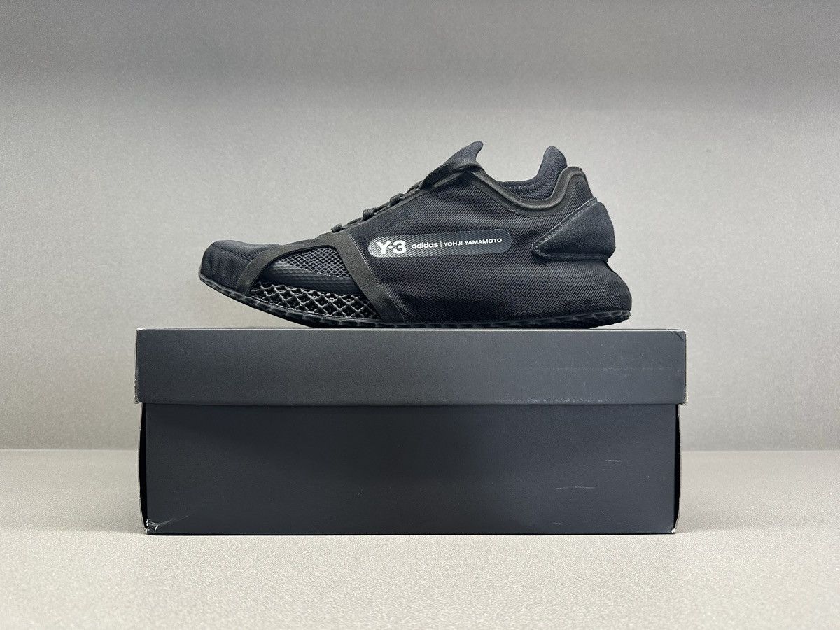 Adidas Adidas Y-3 Runner 4D IO Triple Black Size US 10.5 / EU 43-44 - 2 Thumbnail
