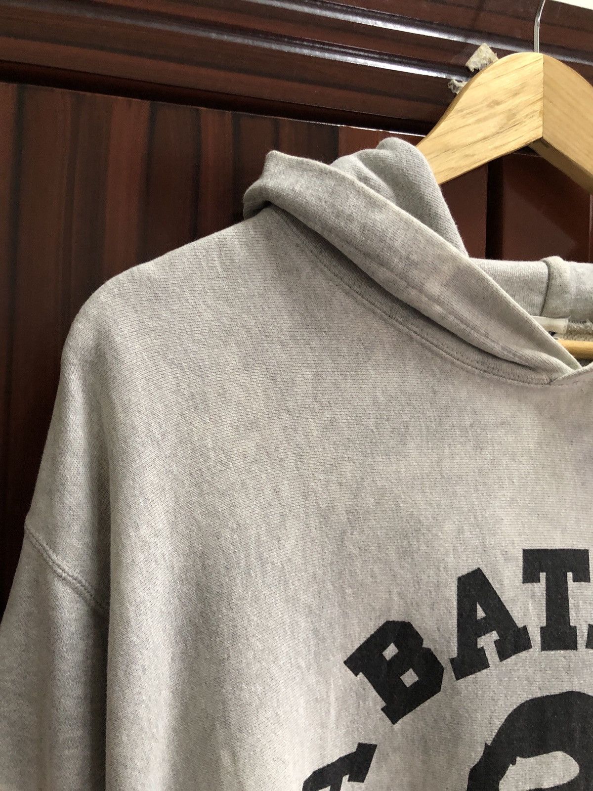 Bape OG Vintage 2005 A Bathing Ape College Logo Swarovski Hoodie Size US XL / EU 56 / 4 - 6 Thumbnail