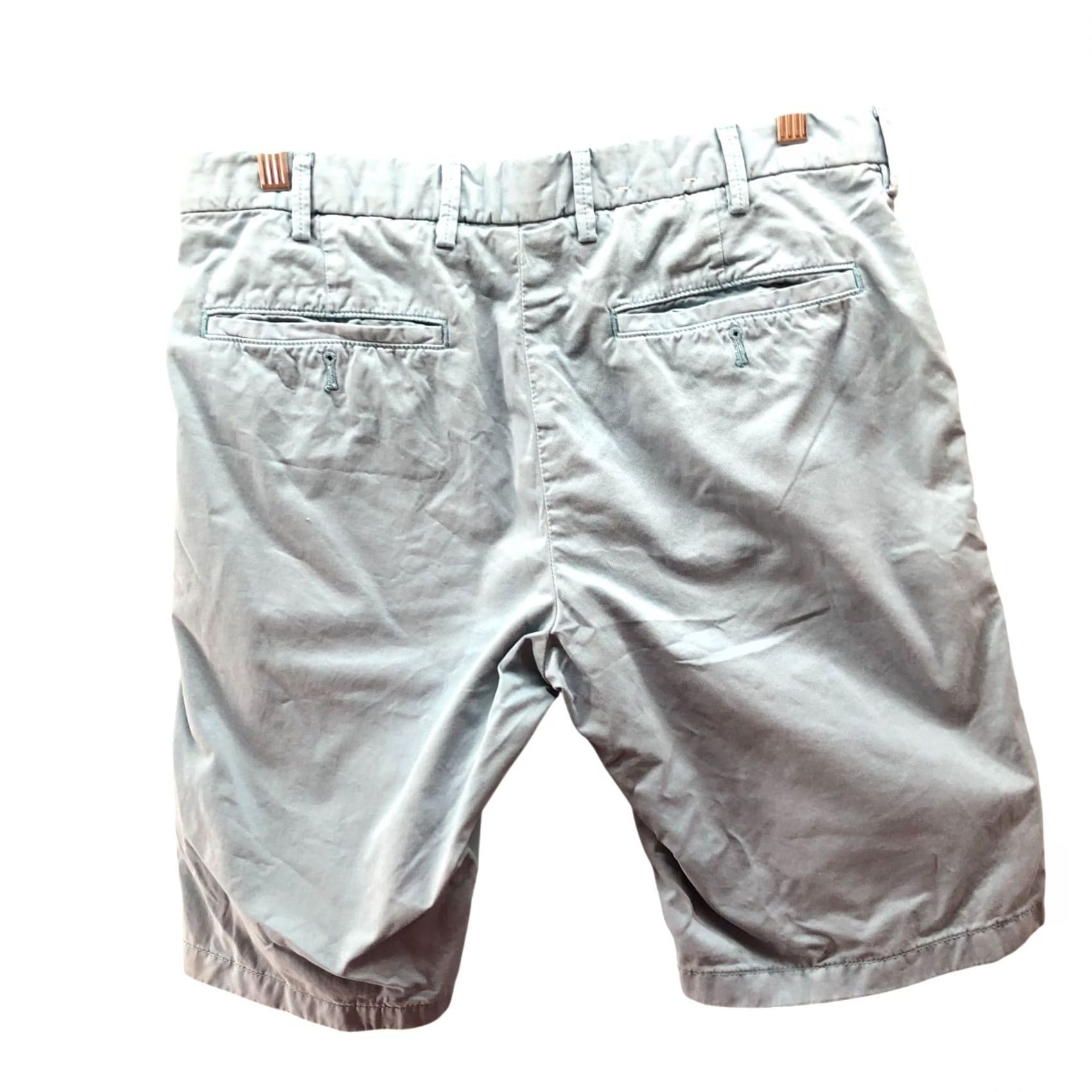 Uniqlo Uniqlo Chino Shorts Mens M 30-33 inch Light Blue Flat Front Cotton 10'' Inseam Mens Regular Blue Chino Shorts Shirt? Size US 31 - 2 Thumbnail
