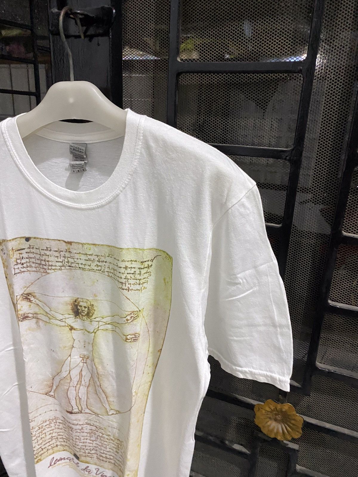 Gildan The vitruvian man leonardo da vinci tee Size US M / EU 48-50 / 2 - 2 Thumbnail