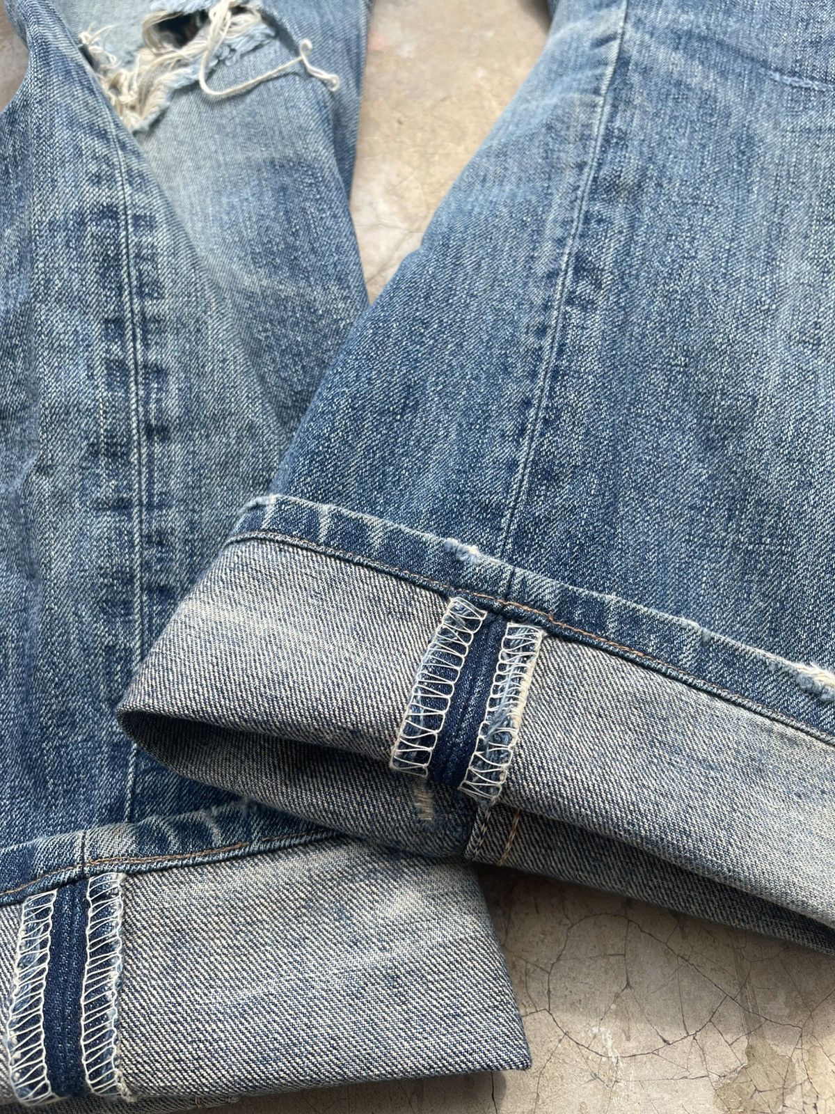 Levi's Levi’s 502 Made in Japan Dark Wash Distressed Thrashed Denim Size US 31 - 16 Thumbnail