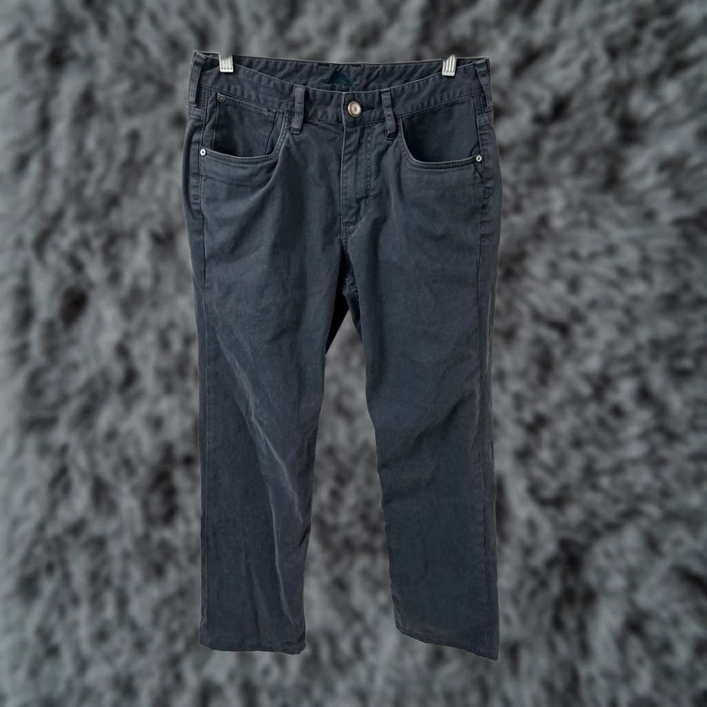 Tommy Bahama Tommy Bahama Authentic Chino Pants Mens 30x28 Navy Straight Leg Marlin Stretch Size US 30 / EU 46 - 1 Thumbnail
