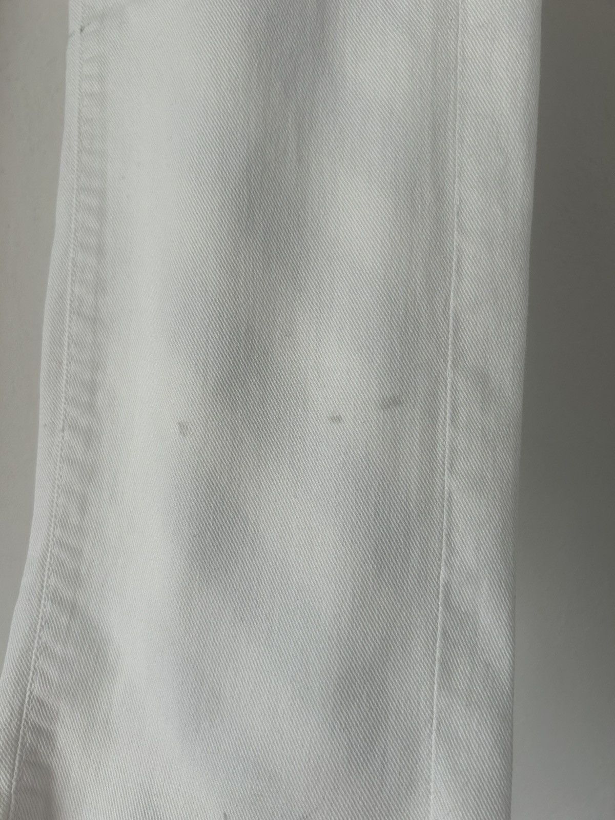 Off-White Destroyed Hem Diagonal Print White Denim Jeans Size US 31 - 5 Thumbnail