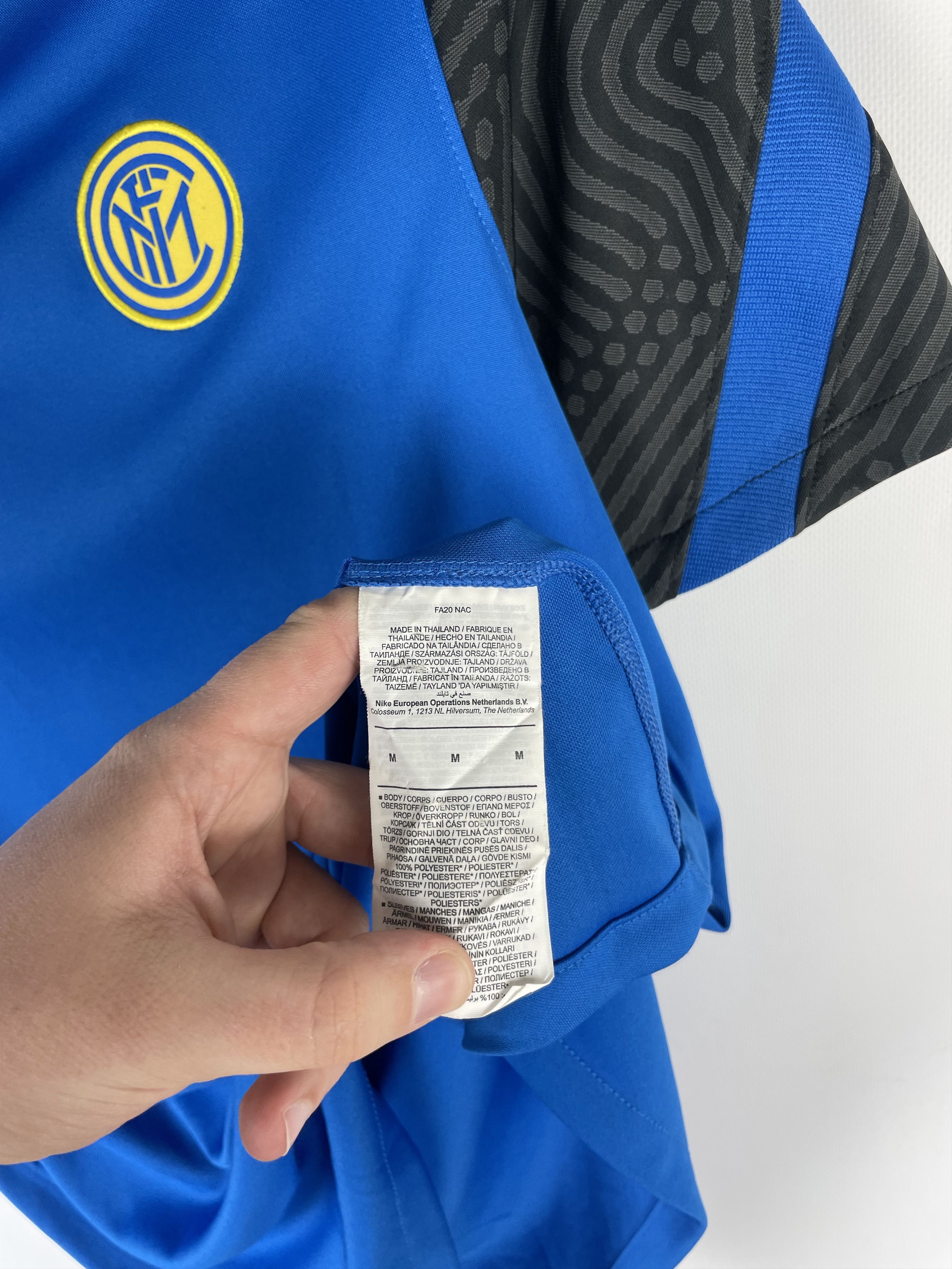 Nike × Vintage NIKE INTER MILAN SOCCER JERSEY BLOCKCORE TEE Size US M / EU 48-50 / 2 - 6 Thumbnail