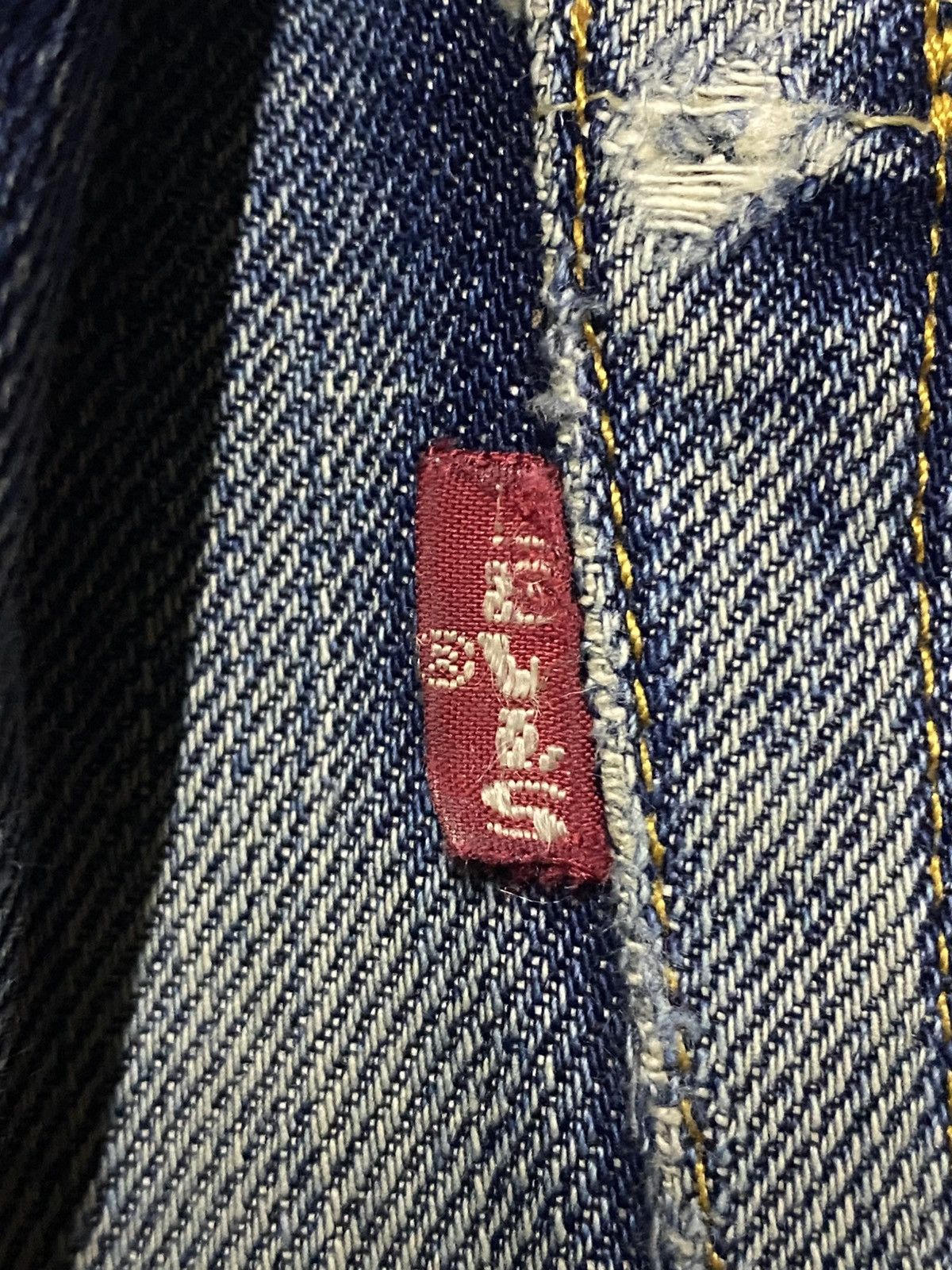 Levi's Vintage Clothing LVC 501 xx BigE ButtonFly Twist Leg Selvedge Repair Jeans Size US 32 / EU 48 - 17 Thumbnail