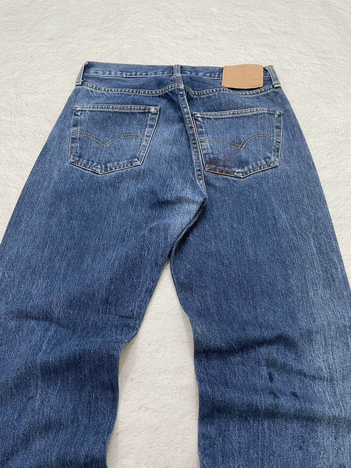 Levi's Levis 501 Vintage Blue Denim Washed Button Fly Size US 30 / EU 46 - 7 Thumbnail