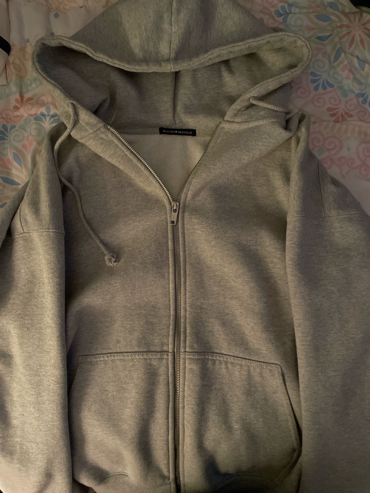 Brandy Melville Brandy Melville oversized zip up Size ONE SIZE - 1 Thumbnail
