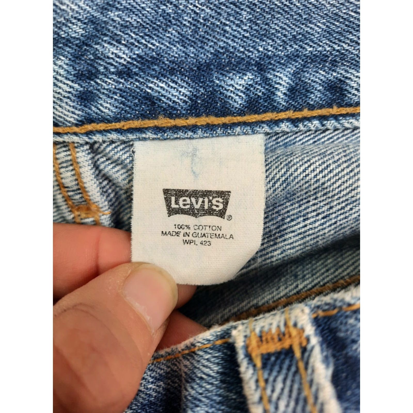 Levi's VINTAGE Levi's 501 Jeans Button Fly Light Wash Size 34x32 34x30 Men Regular Denim Cotton USA Size US 34 / EU 50 - 3 Thumbnail