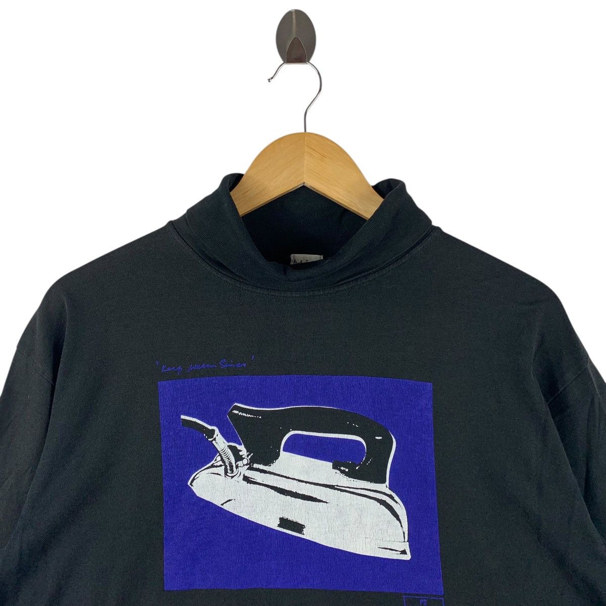 Paul Smith Vintage Paul Smith London Mock Neck Graphic Long Sleeve Tee Size US L / EU 52-54 / 3 - 2 Thumbnail
