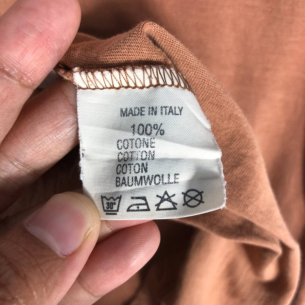 Maison Margiela Maison Margiela AIDS Brown V-Neck T-Shirt Size M / US 6-8 / IT 42-44 - 6 Thumbnail