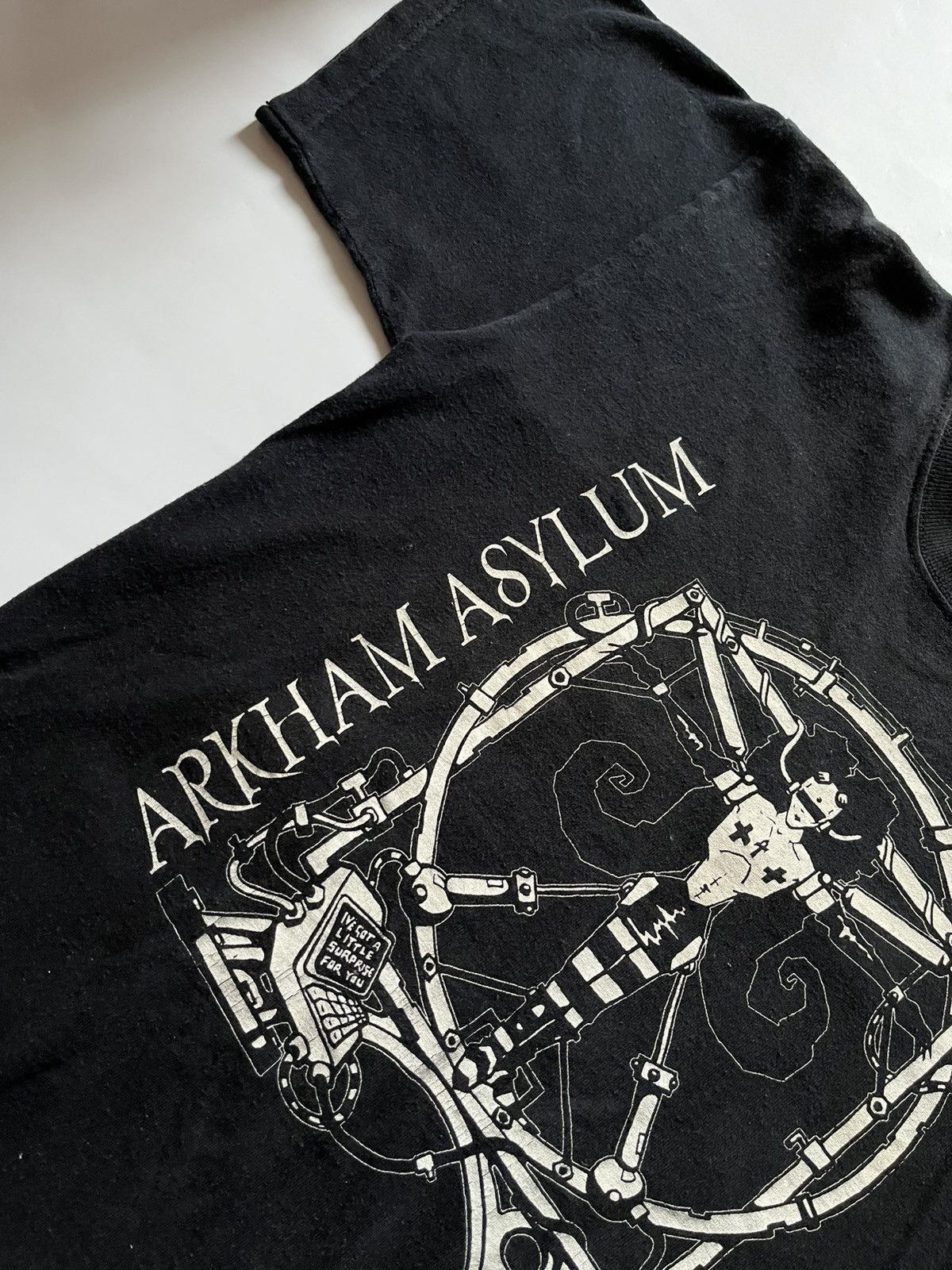 Cartoon Network Rare Batman Asylum Vintage 00s Tee Size US S / EU 44-46 / 1 - 4 Thumbnail