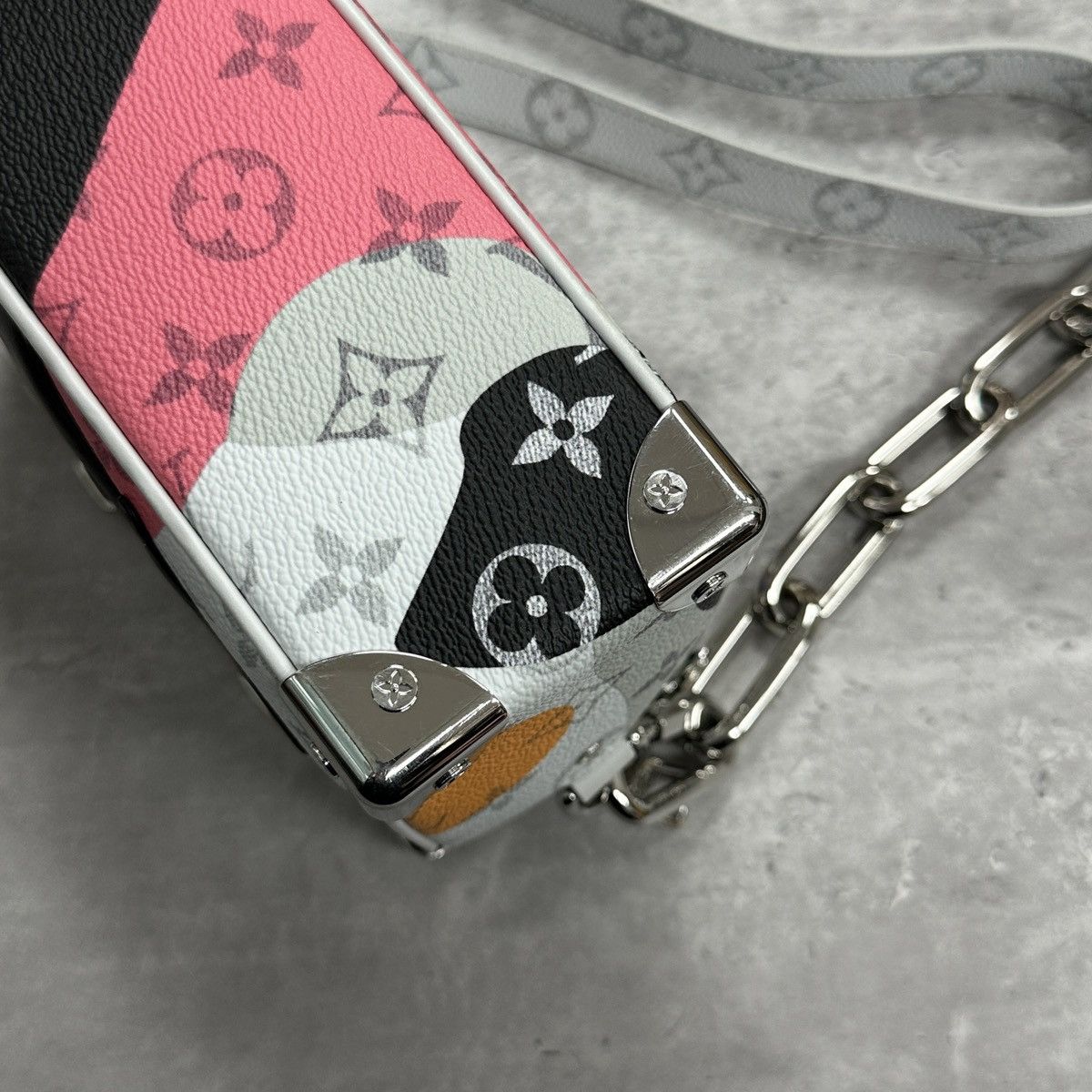 Louis Vuitton Louis Vuitton LV Kid Super Mini Soft Trunk Eye Monogram Size ONE SIZE - 8 Thumbnail