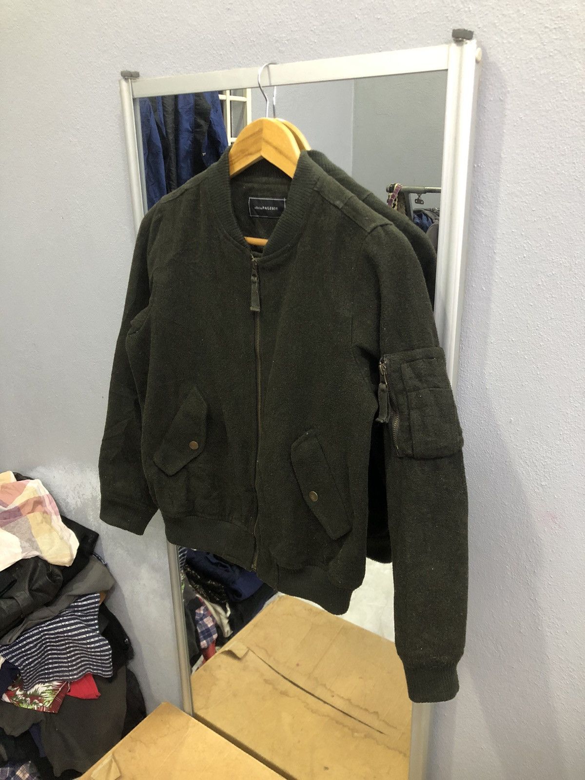 Japanese Brand Alicia Pageboy Wool MA-1 Bomber Jacket Olive Japan Size S / US 4 / IT 40 - 2 Thumbnail