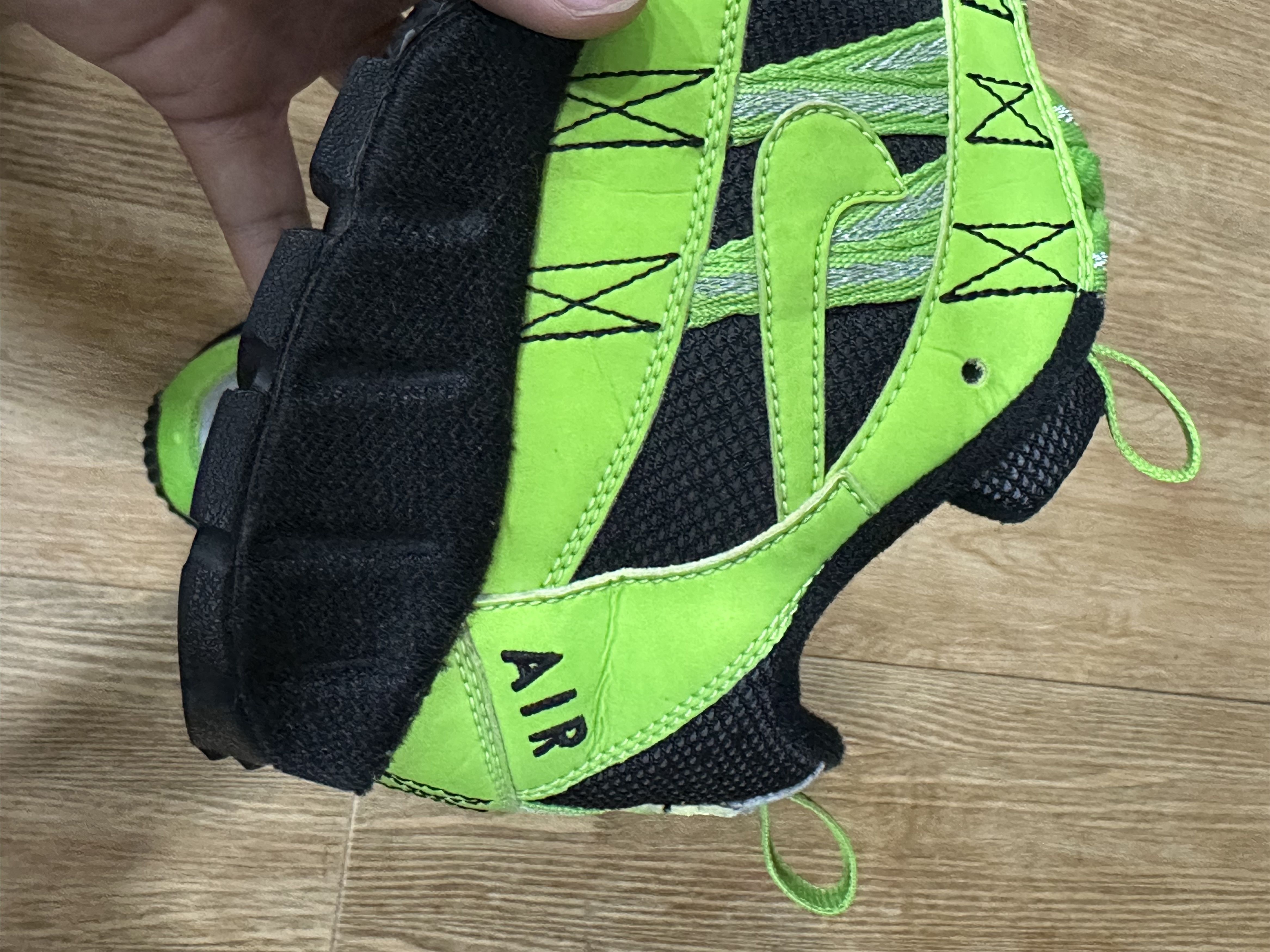 Nike × Supreme Supreme X Nike Humara 2017 Green Size US 8.5 / EU 41-42 - 16 Thumbnail