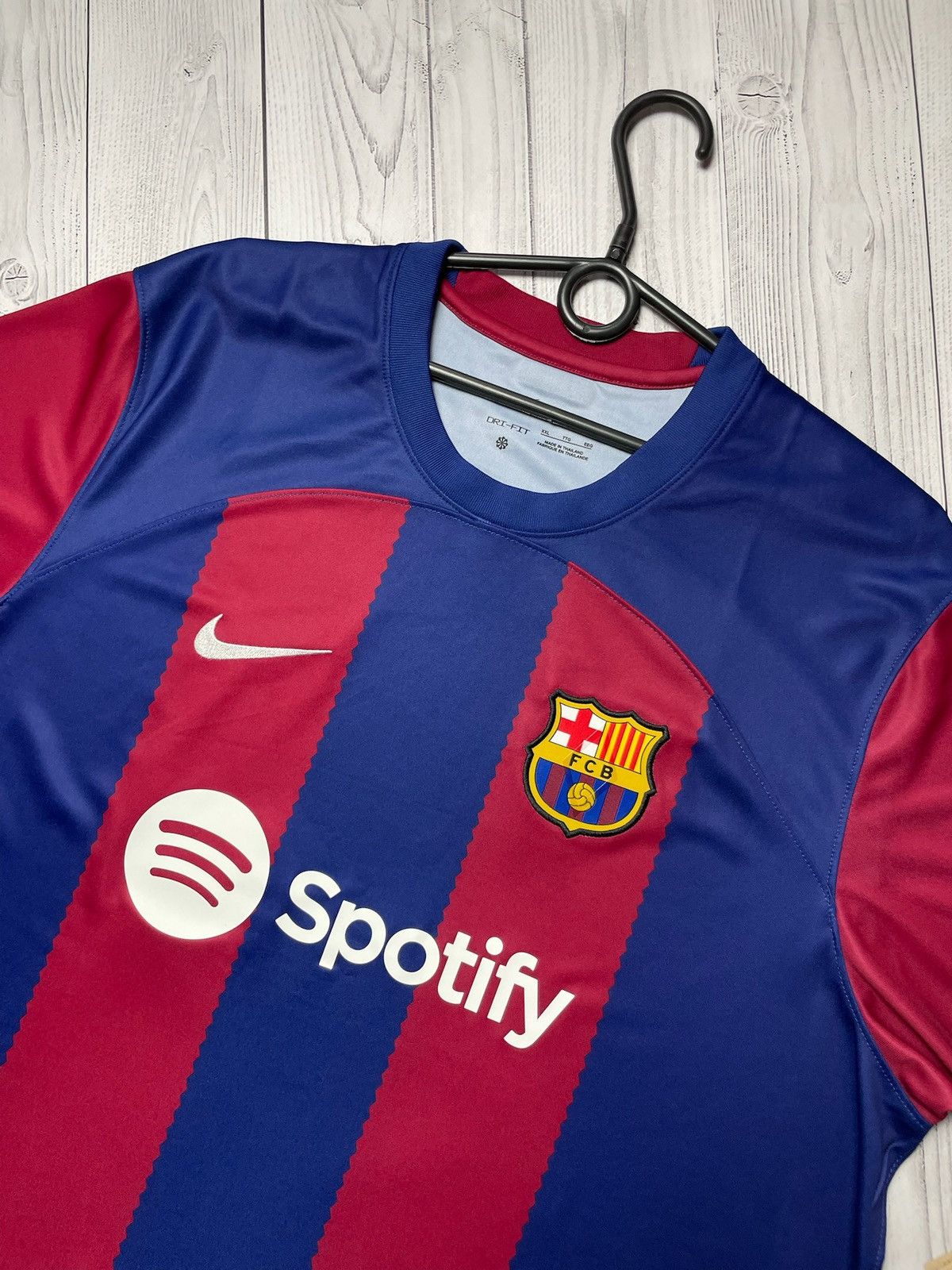 Nike Nike Barcelona soccer jersey size XXL logo striped Size US XXL / EU 58 / 5 - 2 Thumbnail