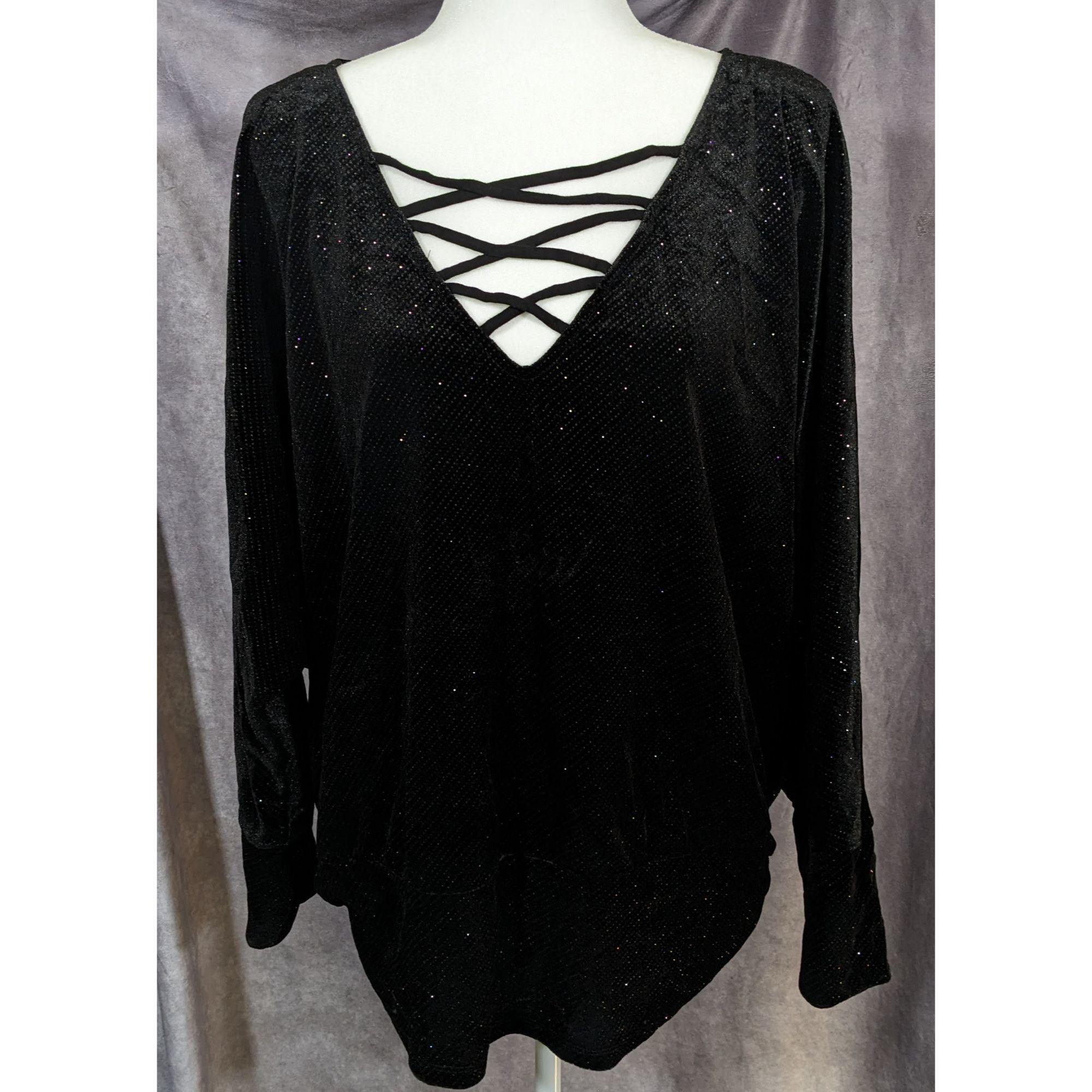 Jennifer Lopez Dark Glam Velvet Glitter Top by Jennifer Lopez Size XL / US 12-14 / IT 48-50 - 1 Thumbnail
