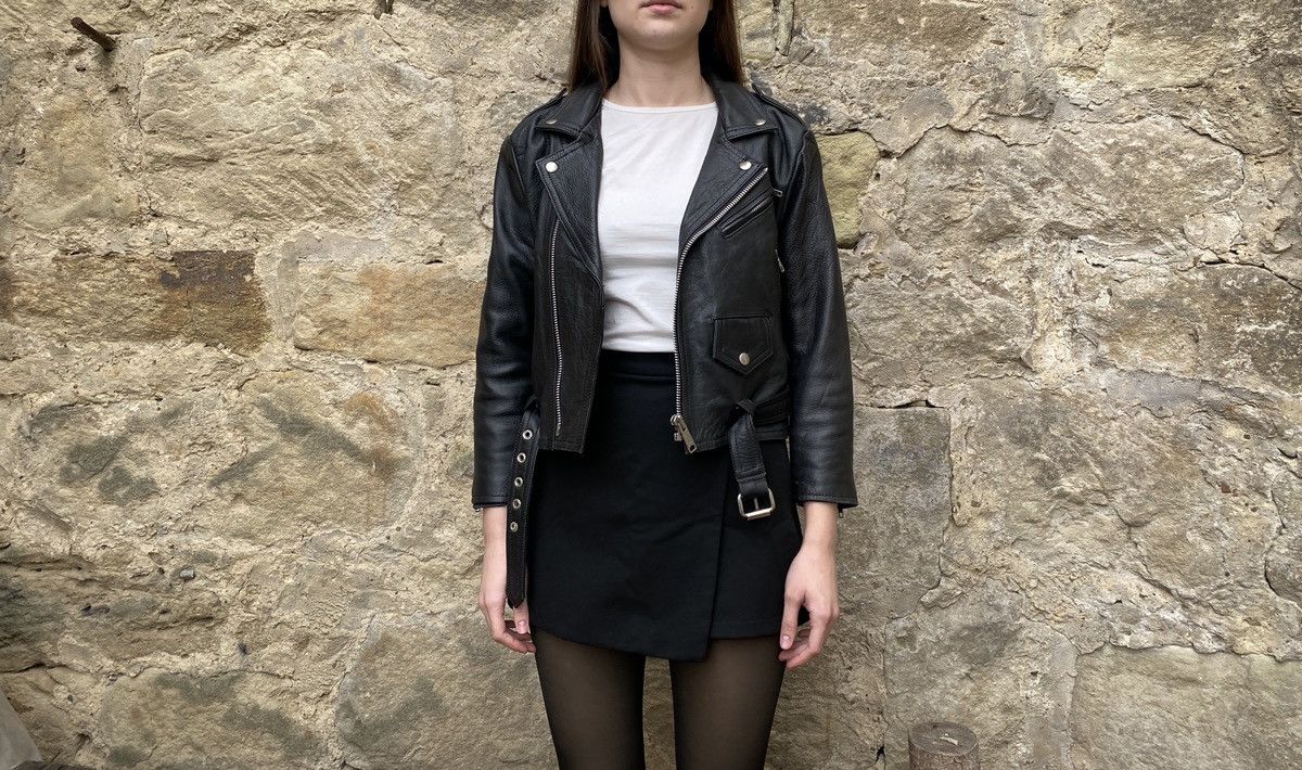 Vintage Vintage 90s Cropped Biker Leather Jacket Perfecto style Size S / US 4 / IT 40 - 1 Thumbnail