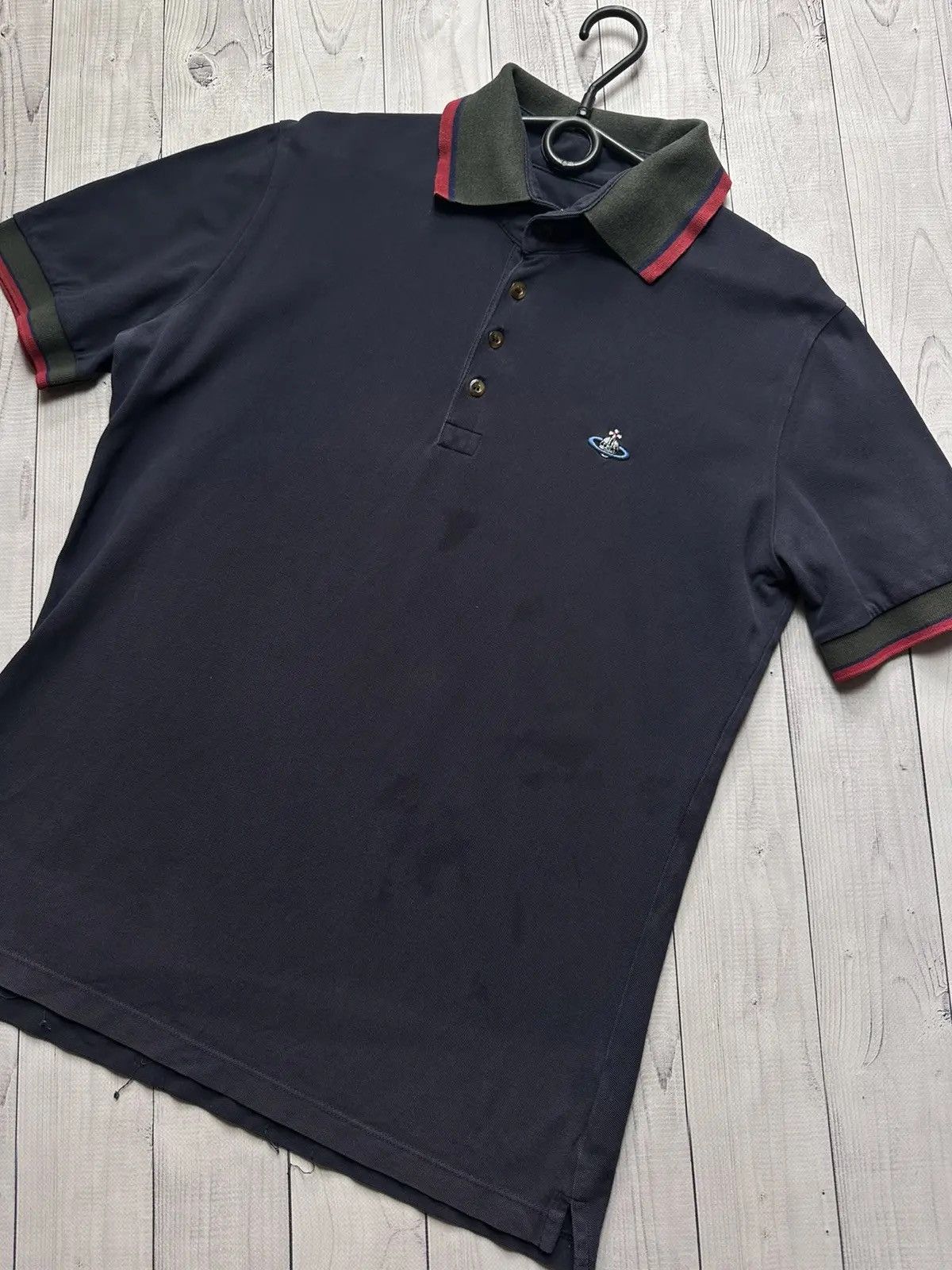 Vivienne Westwood Vintage Vivienne Westwood distressed polo size L logo Size US L / EU 52-54 / 3 - 2 Thumbnail