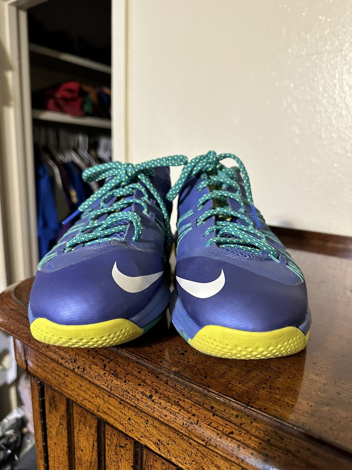 Nike × Vintage Vintage Nike Lebron X low “sprite” 2013 size 9.5 Size US 9.5 / EU 42-43 - 2 Thumbnail
