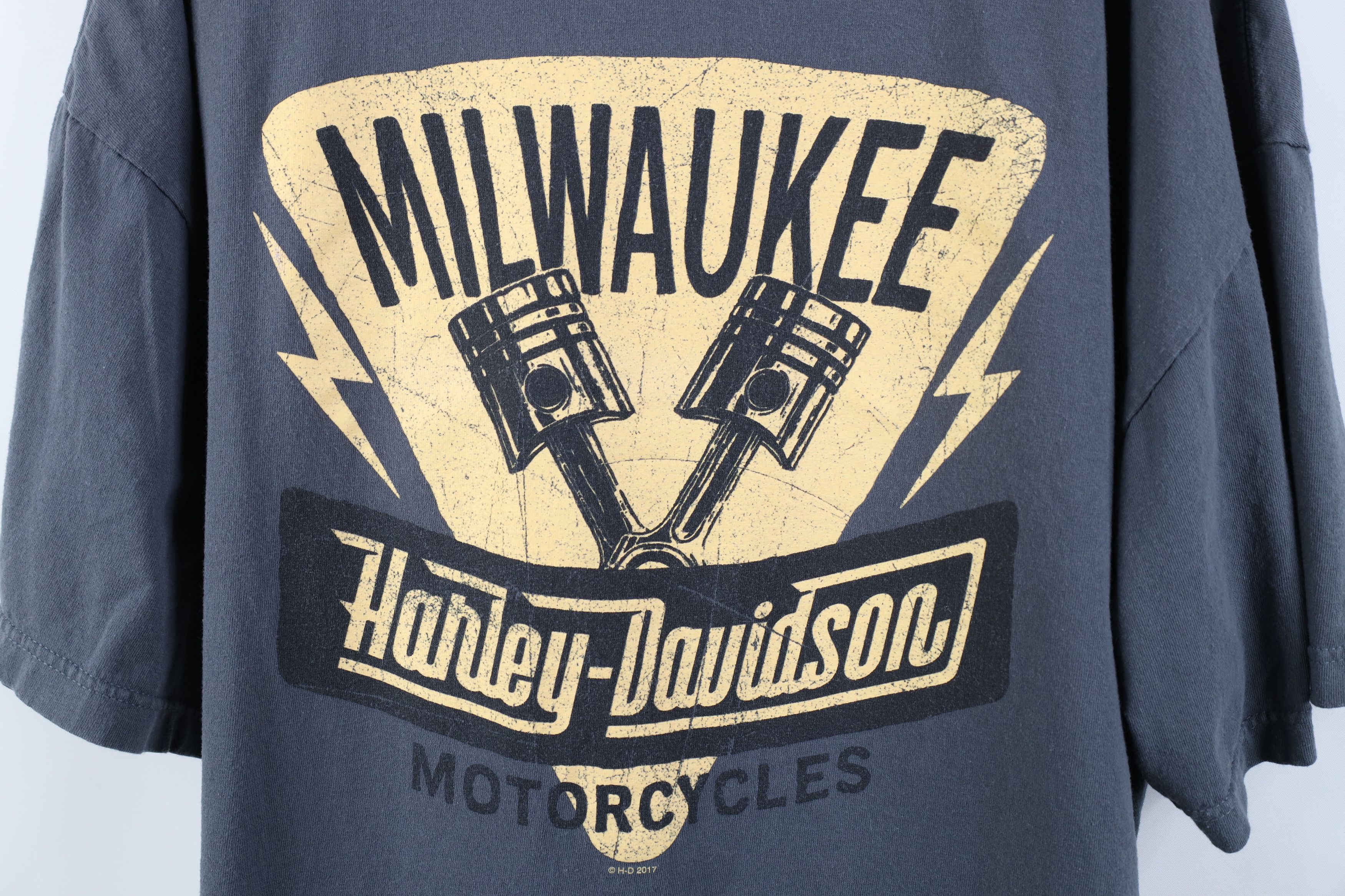 Harley Davidson Vintage Y2K Harley Davidson Motorcycles Lightning T-Shirt Size US XXL / EU 58 / 5 - 4 Thumbnail