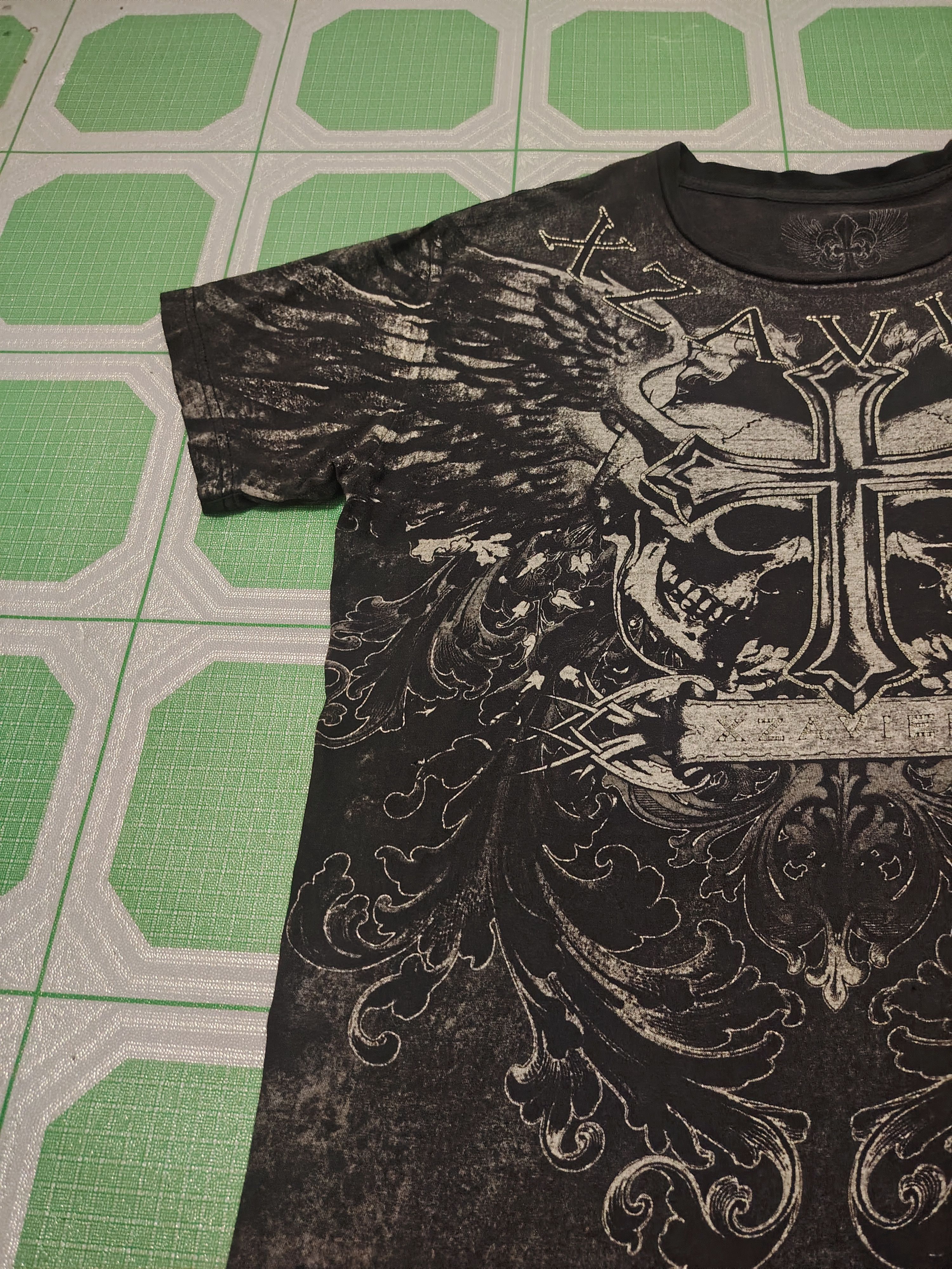 Affliction Vtg Distressed Thrashed Cross Skull Xzavier tee Size US L / EU 52-54 / 3 - 5 Thumbnail