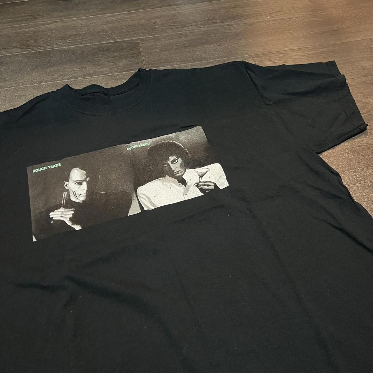 Designer Vintage Rough Trade Avoid Freud T Shirt 00s XL Size US XL / EU 56 / 4 - 2 Thumbnail