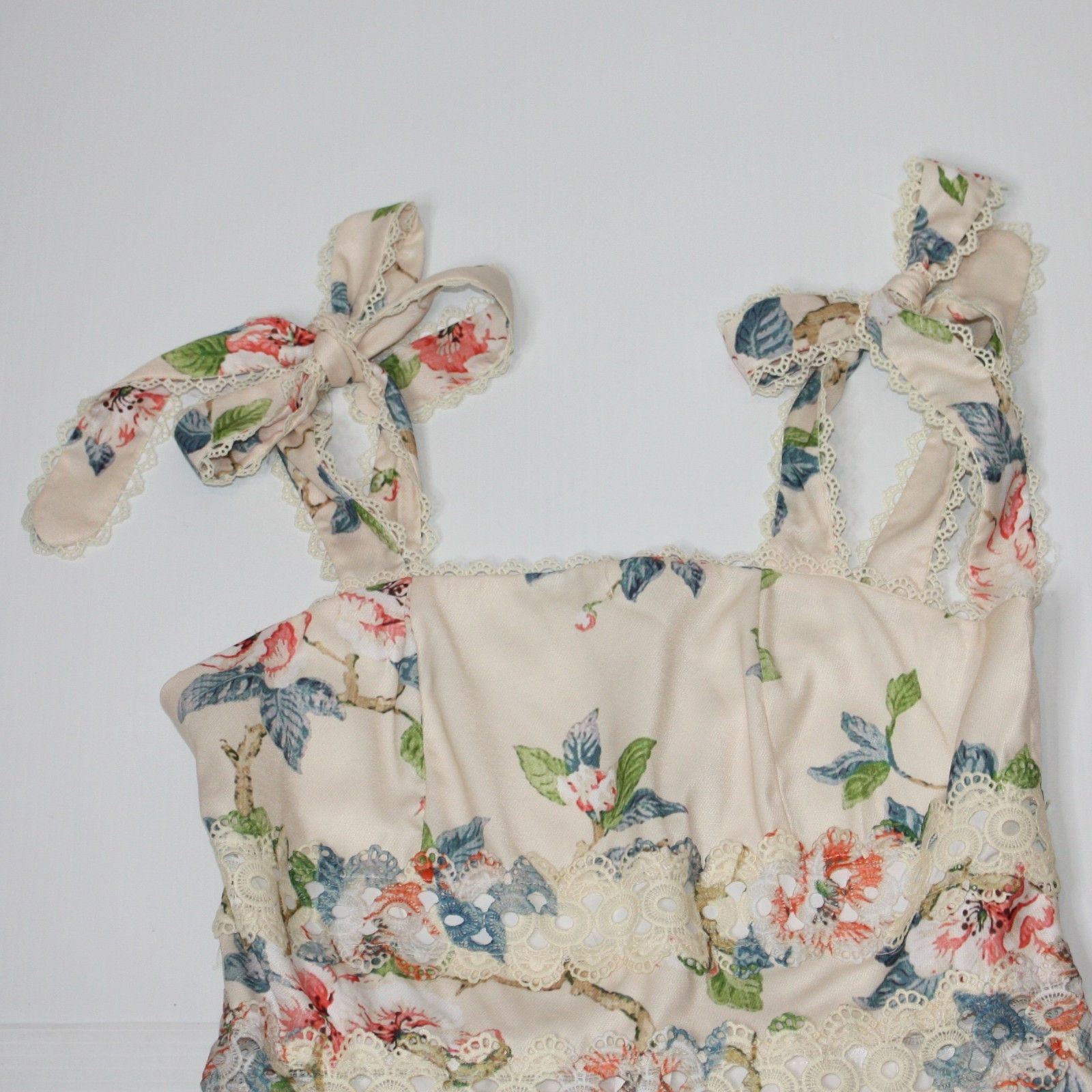 Other Goodnight Macaroon 'Dolly' Crochet Tied Straps Floral Dress Size L / US 10 / IT 46 - 7 Thumbnail