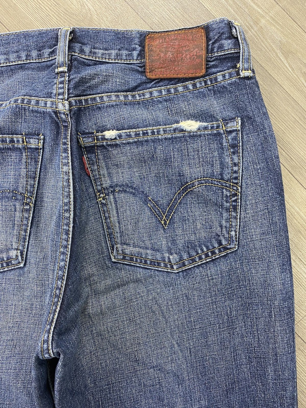 Levi's Vintage Clothing 🇯🇵Vintage Levis 502 Distressed Faded 33x32 Straight Jeans Size US 30 / EU 46 - 12 Thumbnail