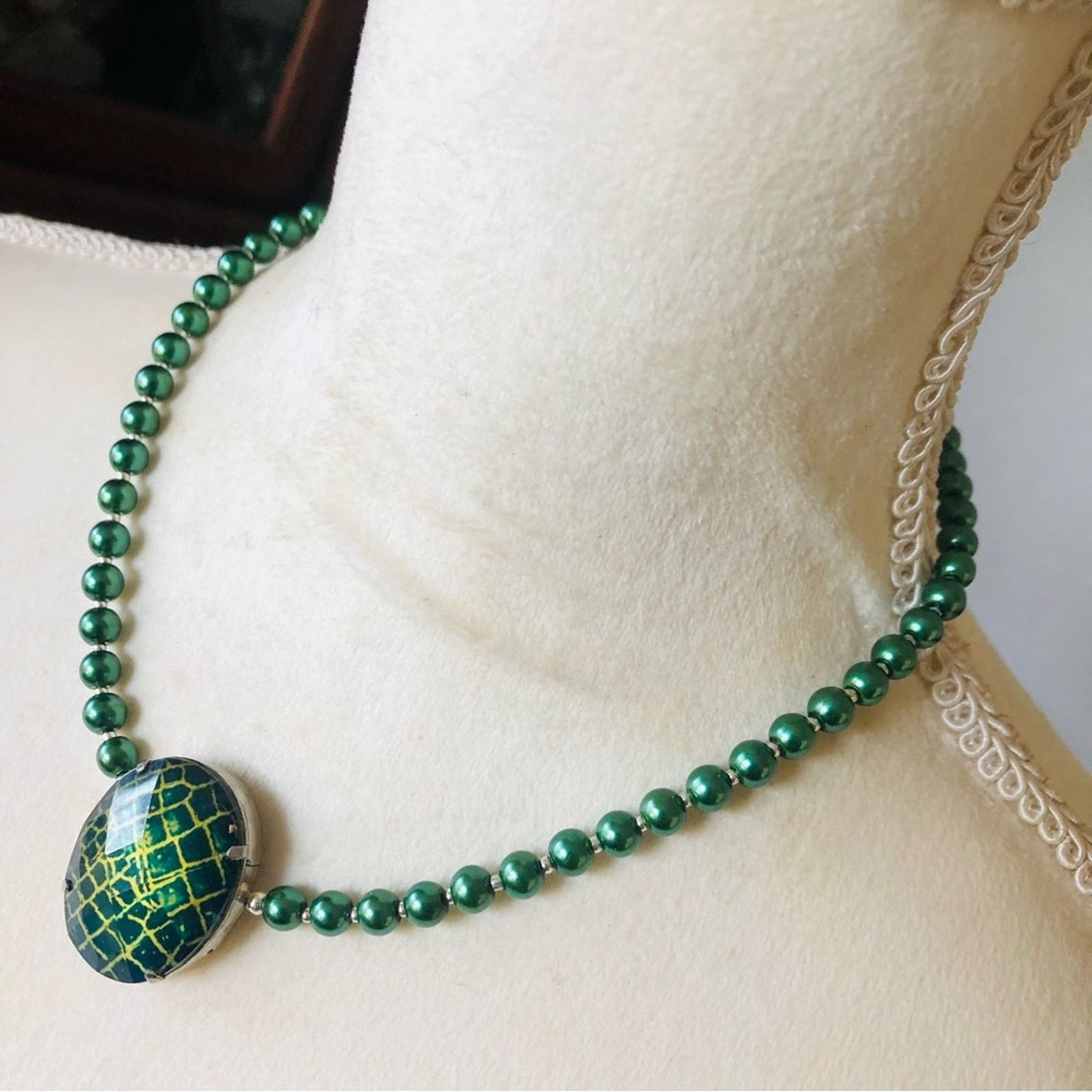 Handmade Handcrafted repurpose animal print stone Pearl necklace Size ONE SIZE - 4 Thumbnail