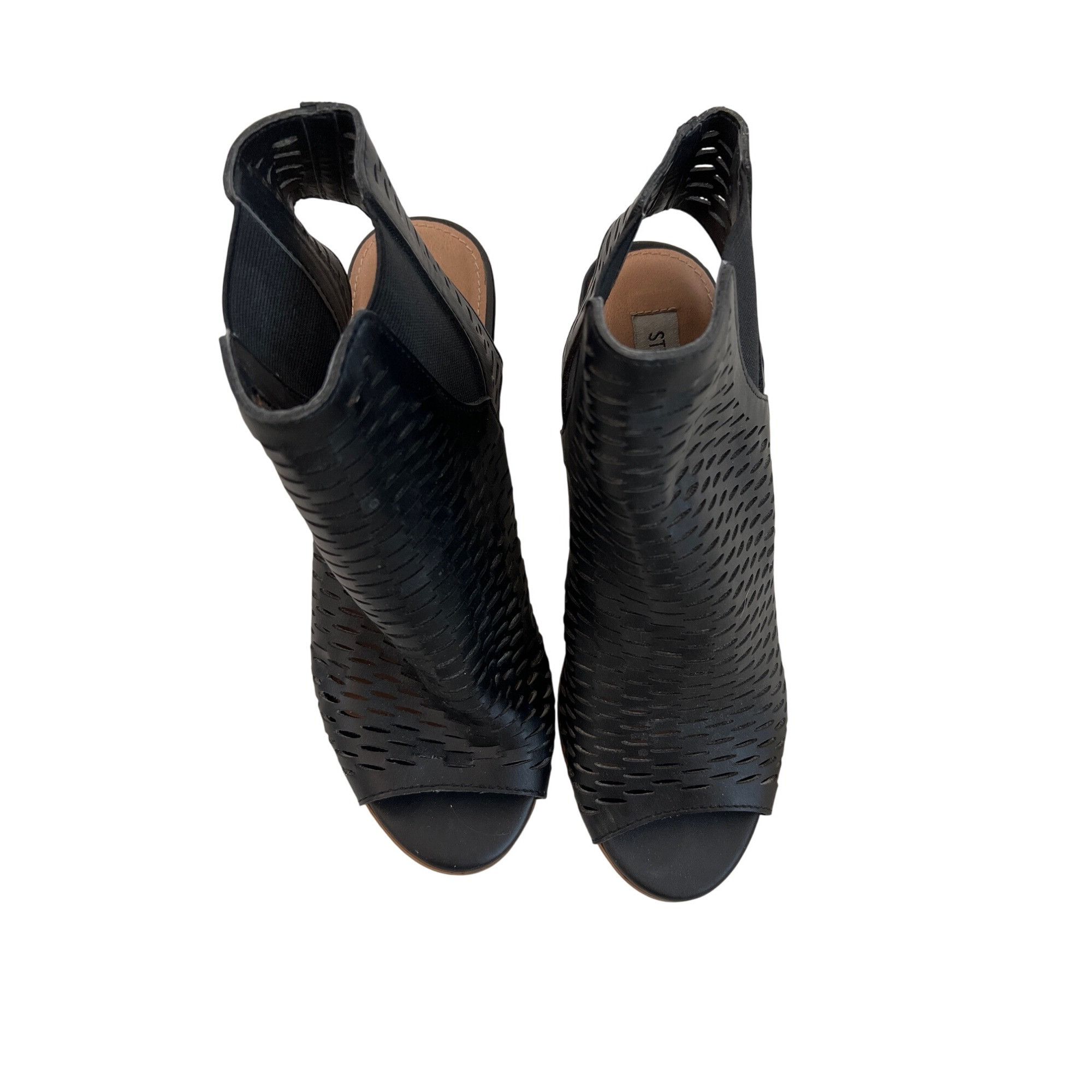 Steve Madden Steve Madden Black Perforated Peep-Toe Booties Size US 7.5 / IT 37.5 - 3 Thumbnail