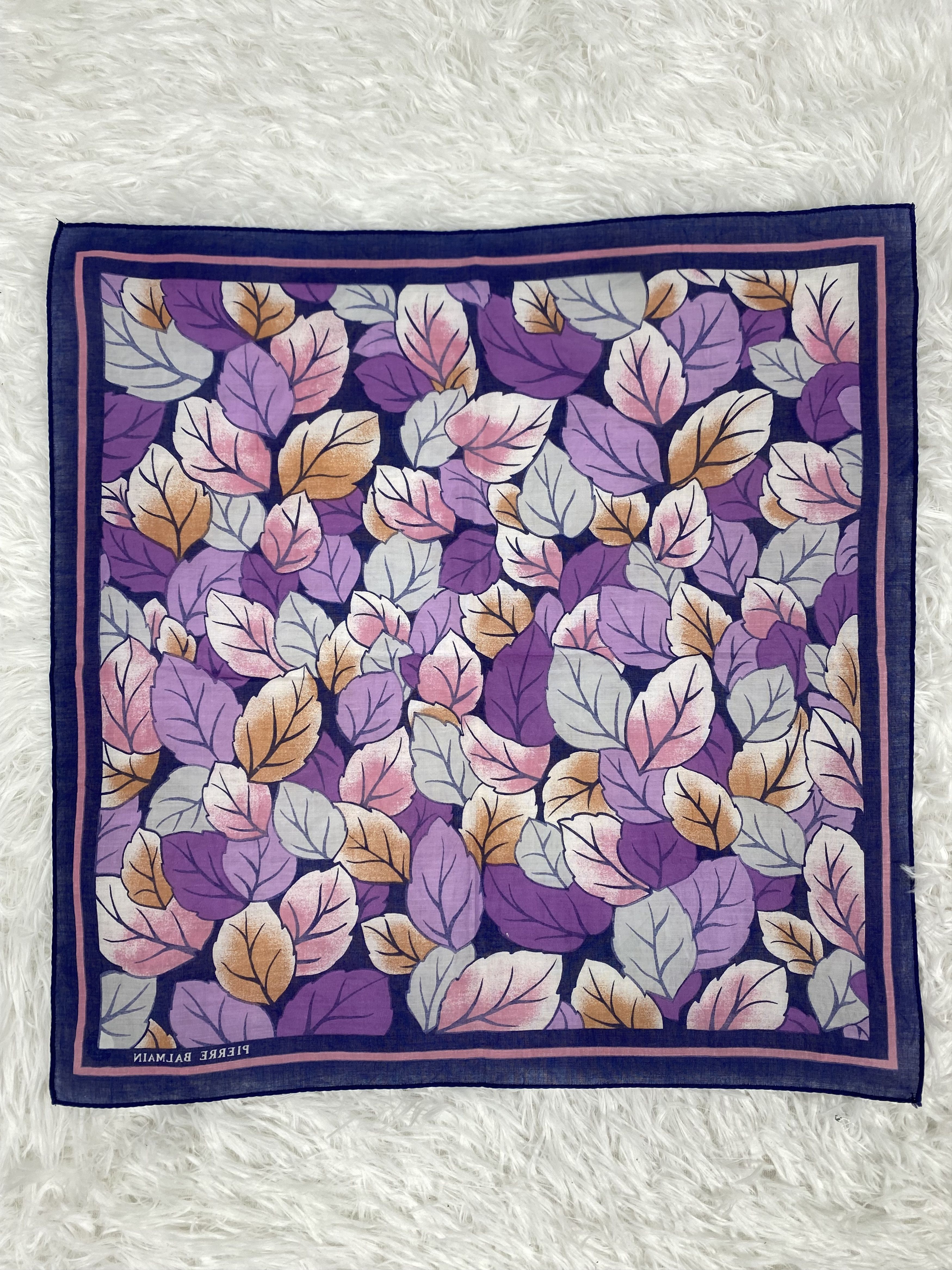 Pierre Balmain Vintage Pierre Balmain Handkerchief Neckerchief PH0592 Size ONE SIZE - 4 Thumbnail