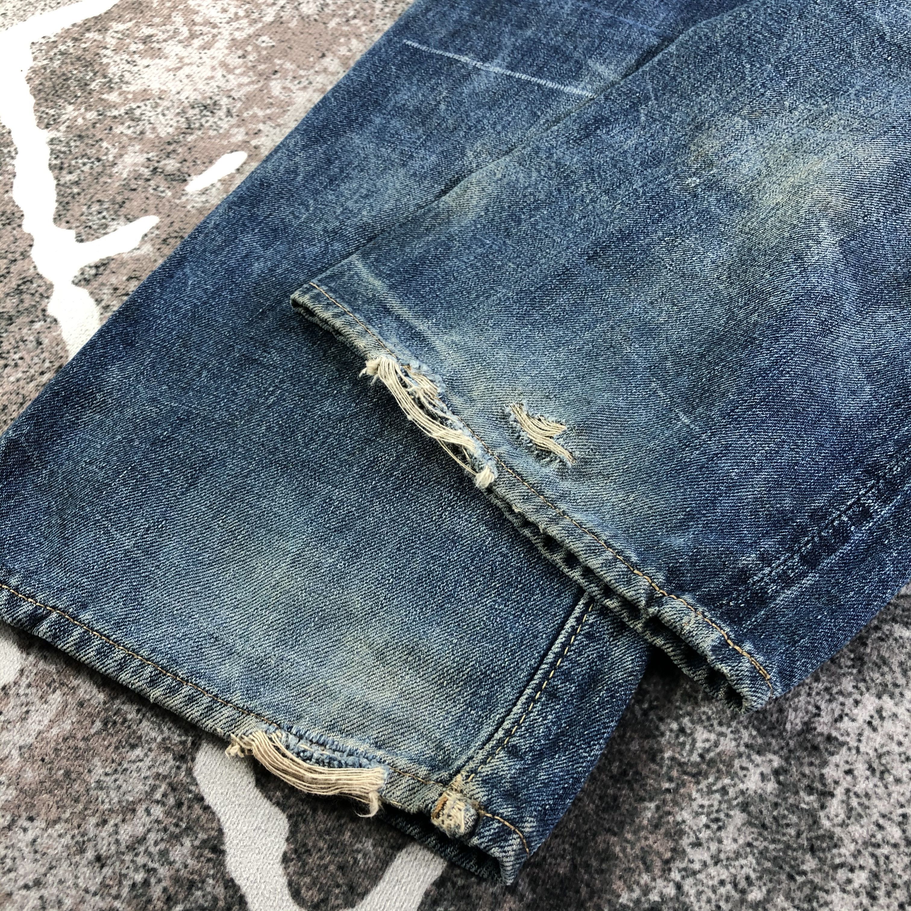Japanese Brand Vintage Canton Selvedge Jeans Distress Dirty Blue KJ2402 Size US 29 - 6 Thumbnail