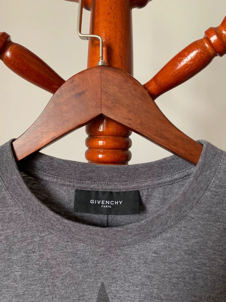 Givenchy Givenchy GVC Five-Star Dog Head Short Sleeve Slim Fit 2506- Size US XS / EU 42 / 0 - 4 Thumbnail